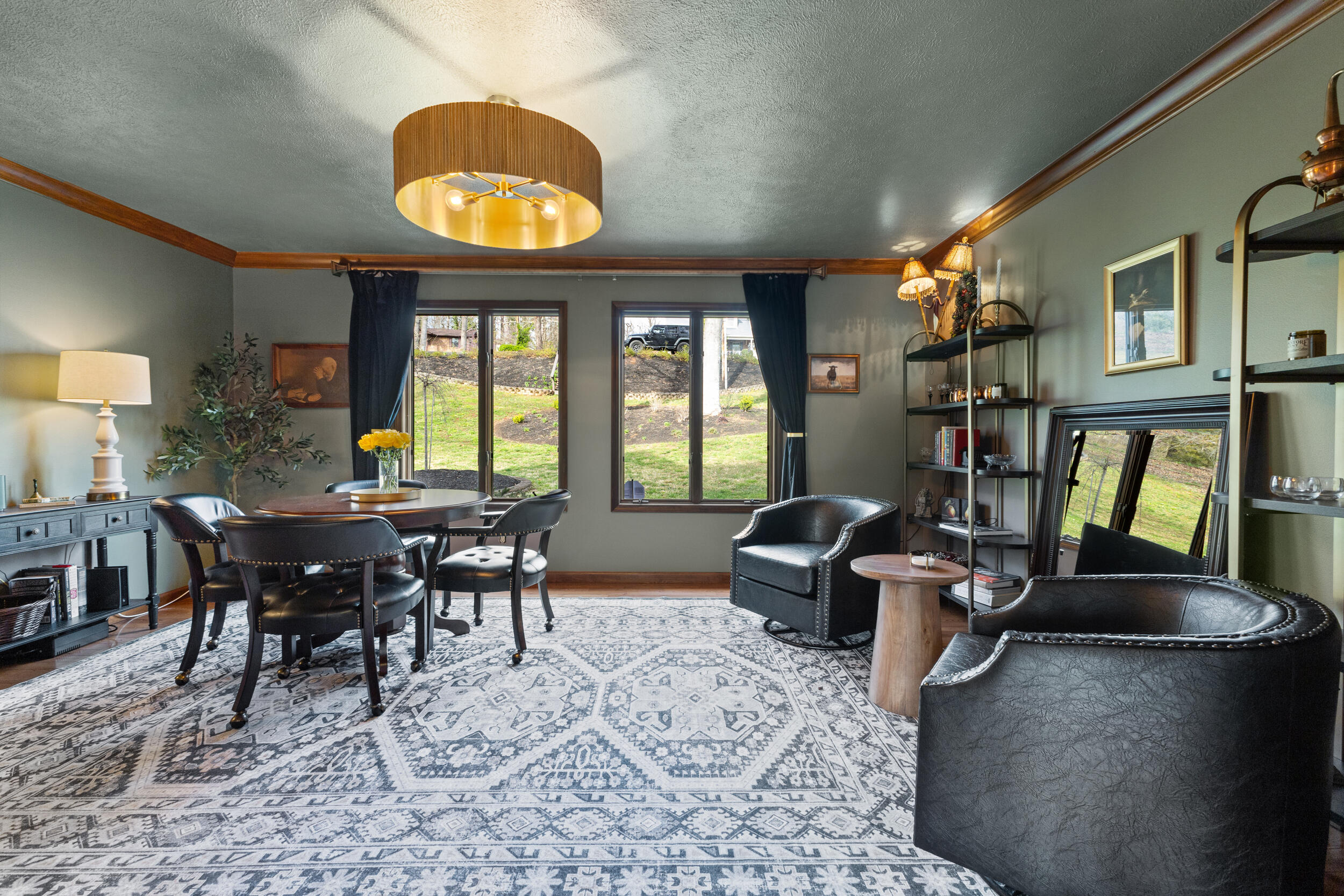 1035 Panther Creek Road