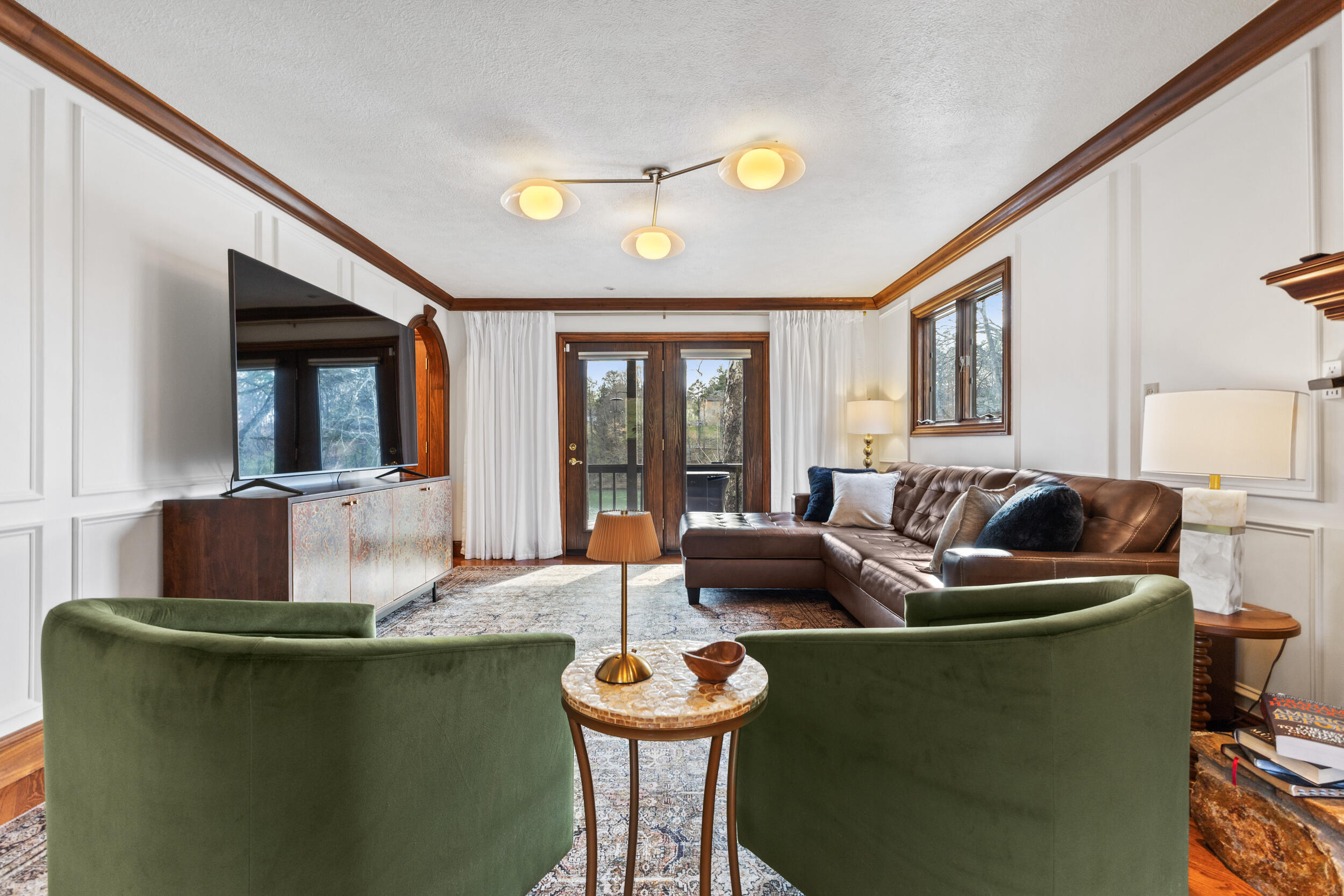 1035 Panther Creek Road