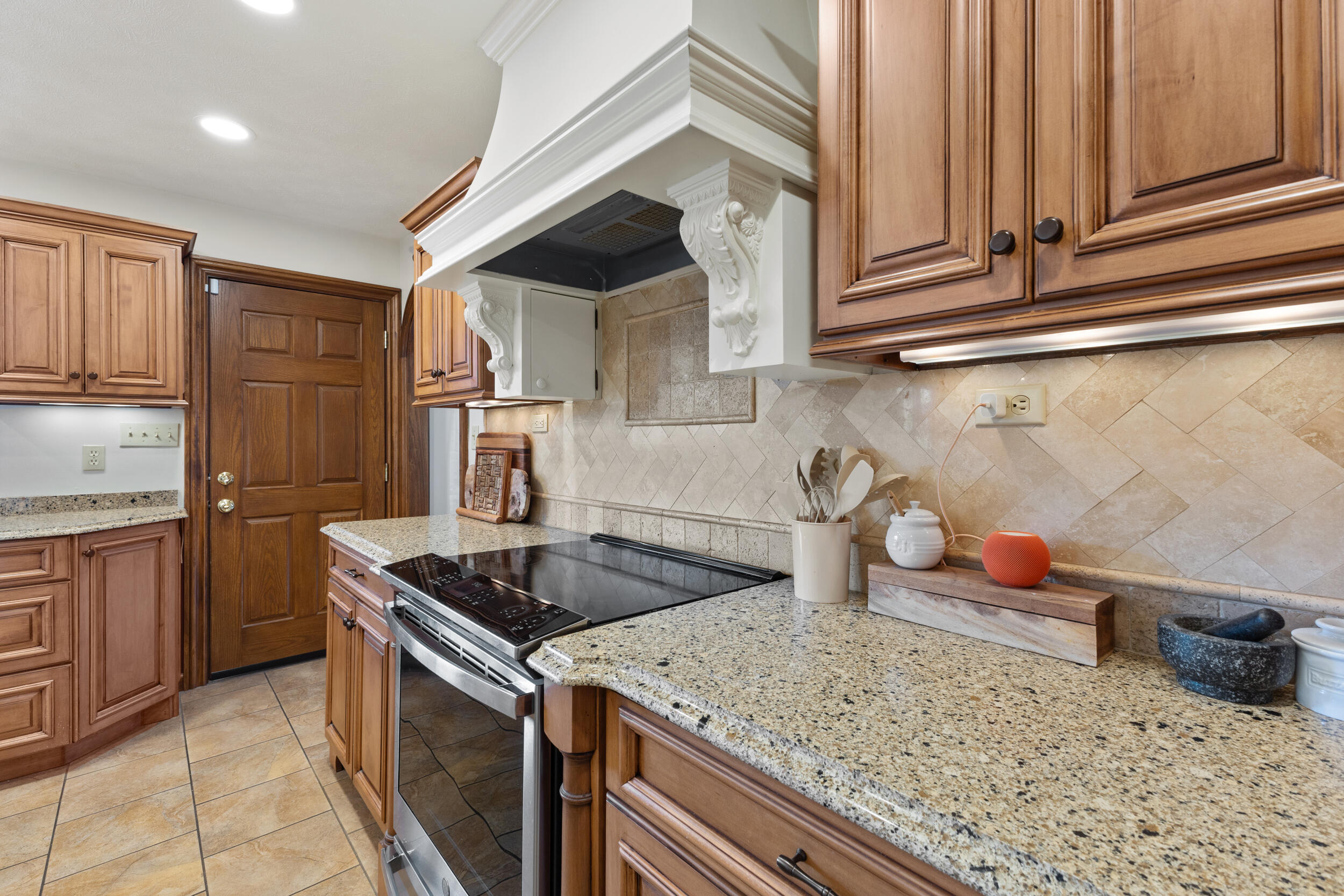 1035 Panther Creek Road