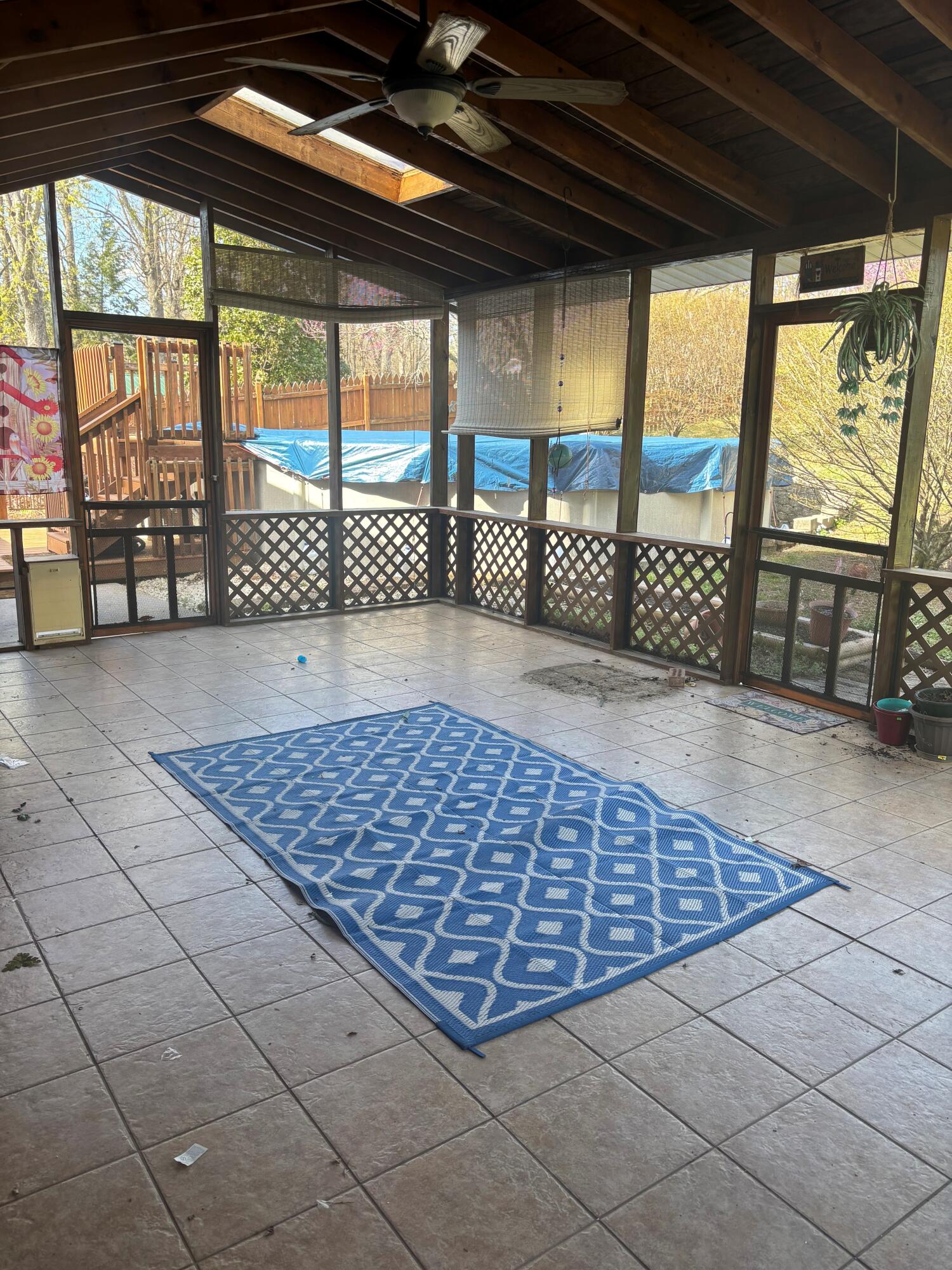670 Marie Street