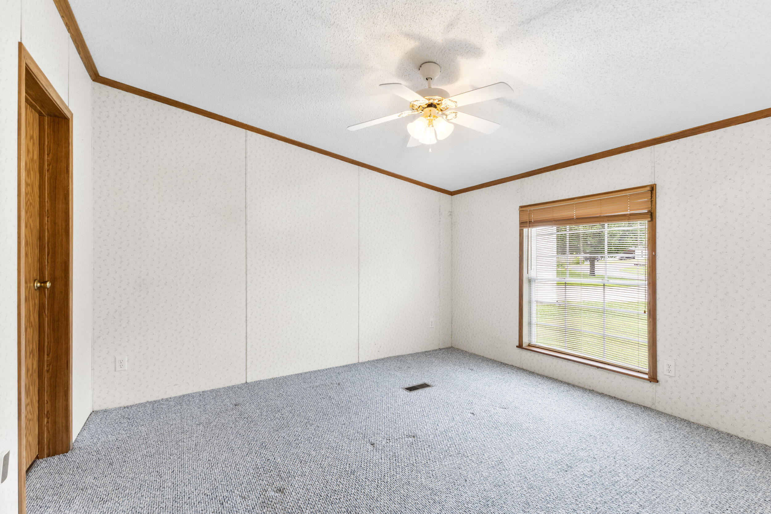 1636 Ponderosa Drive