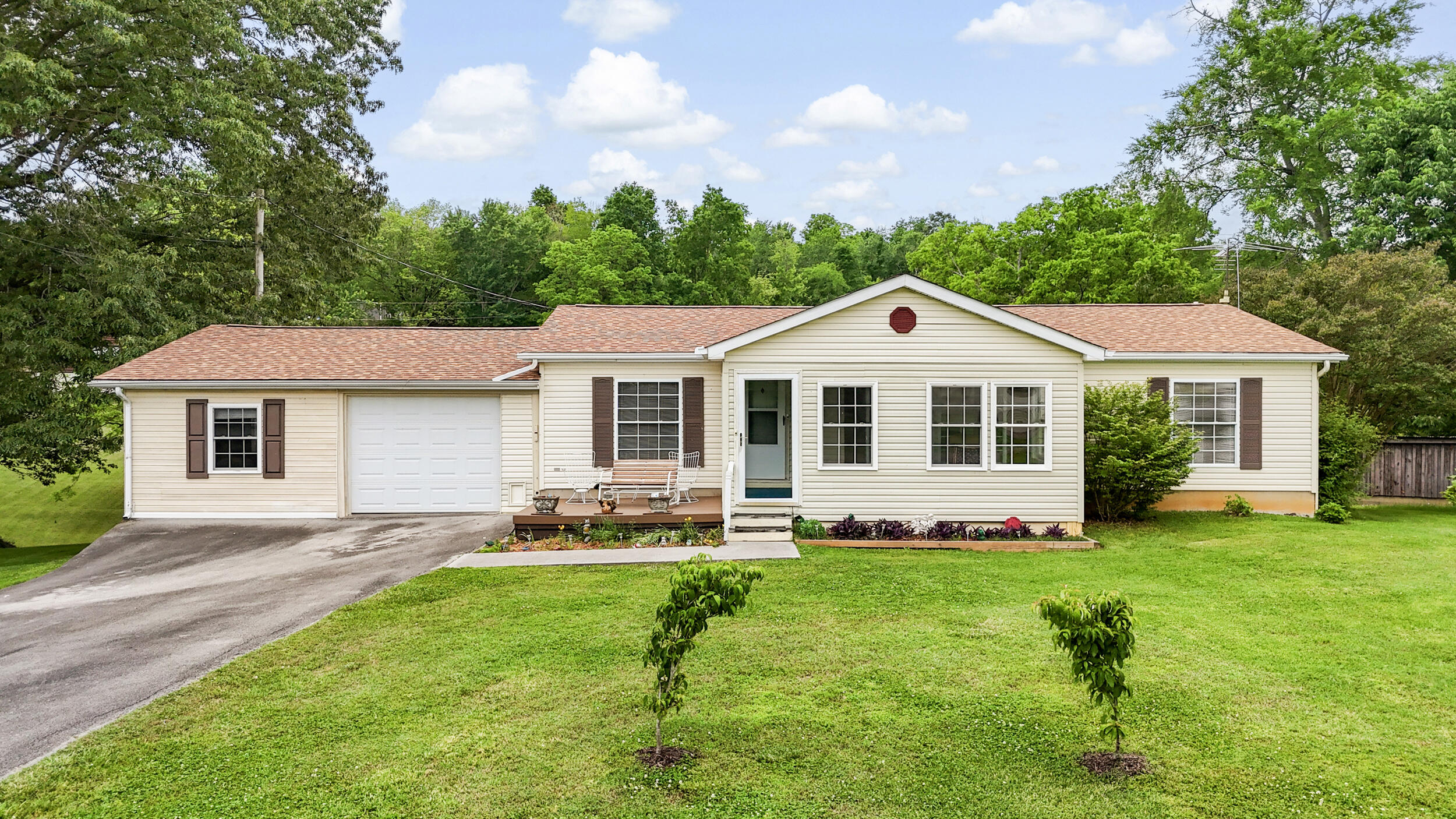 1636 Ponderosa Drive