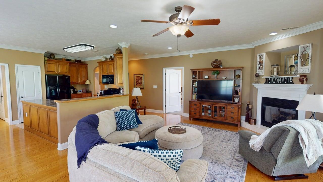 573 Kensington Drive