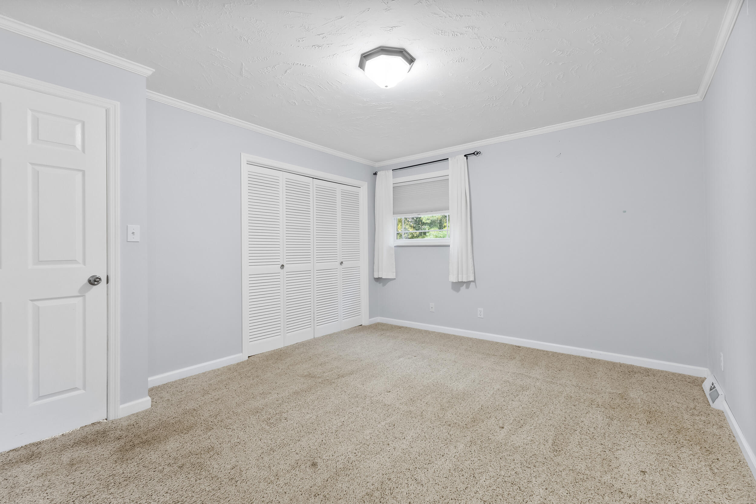 3542 Wedgewood Drive