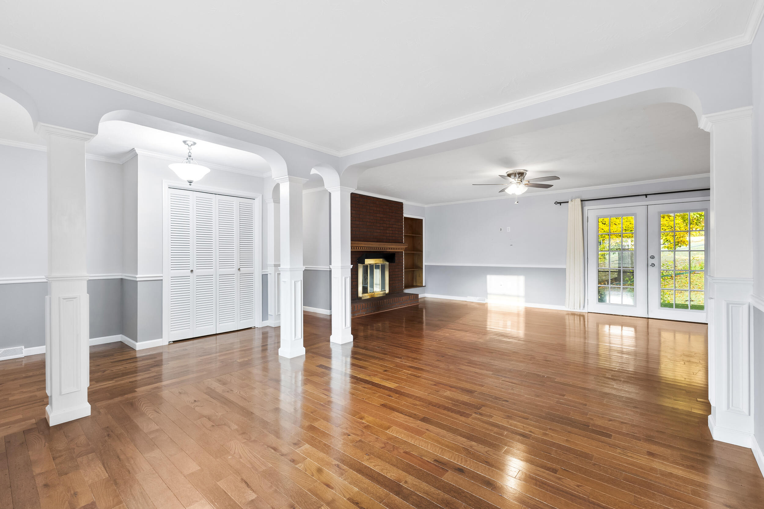 3542 Wedgewood Drive