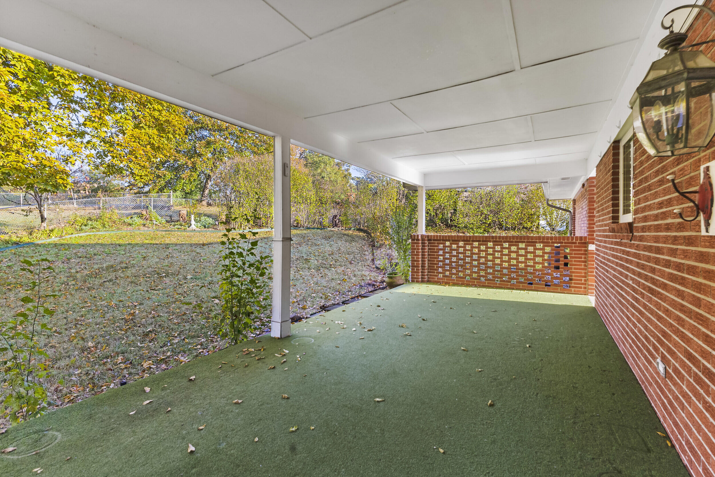 3542 Wedgewood Drive