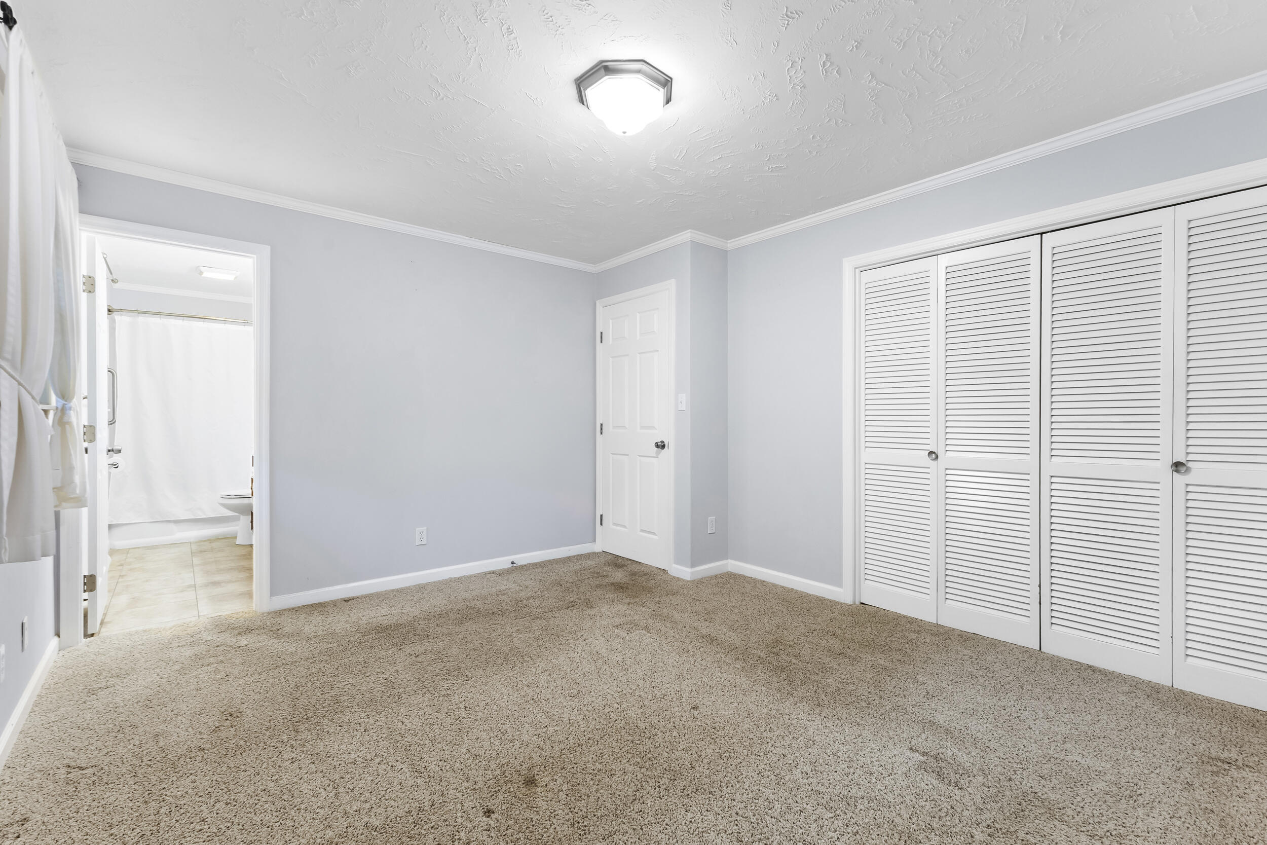 3542 Wedgewood Drive