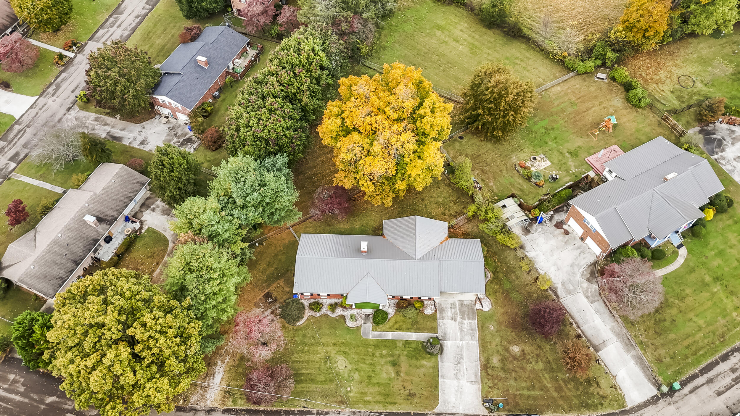 3542 Wedgewood Drive