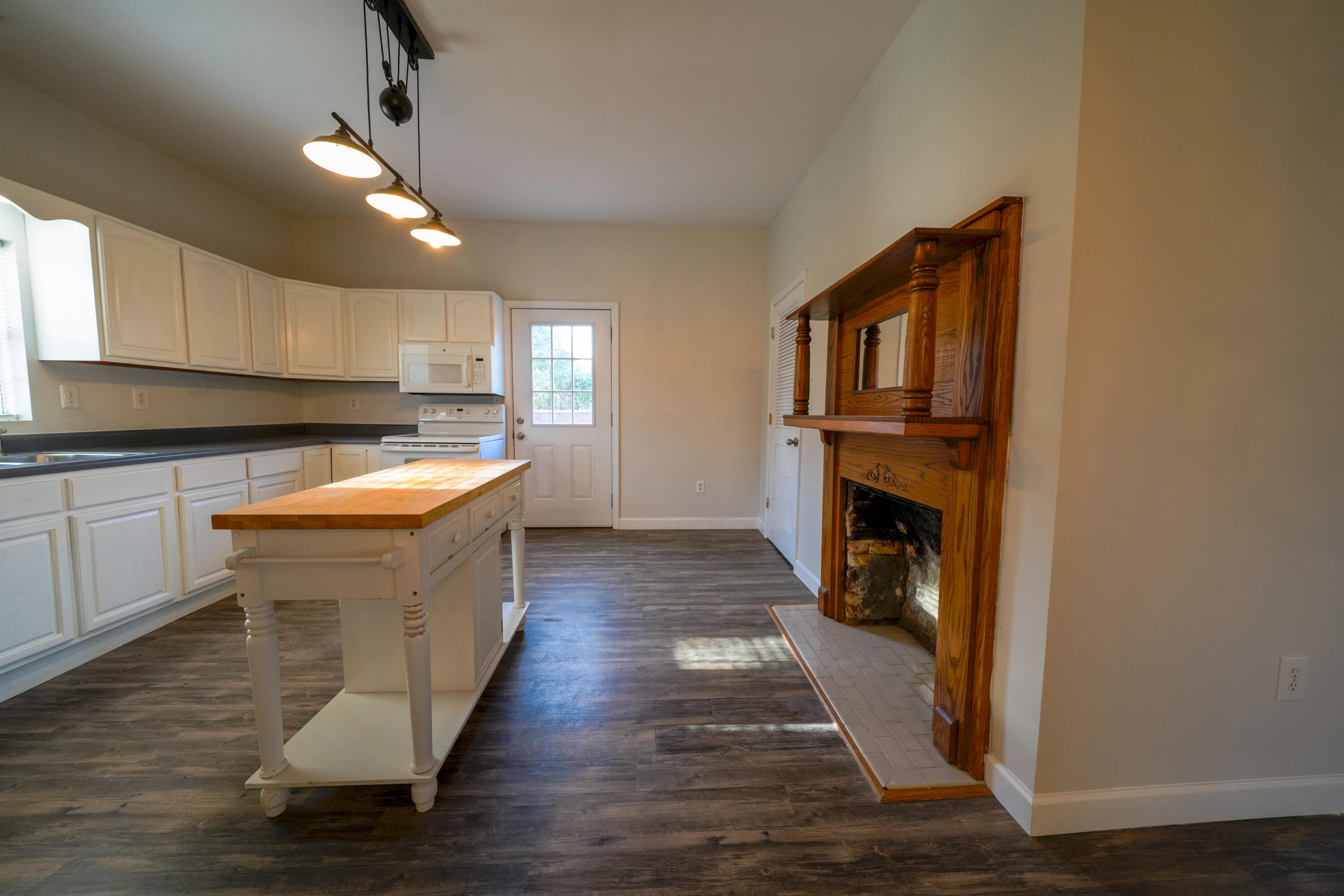 2317 Parkertown Road
