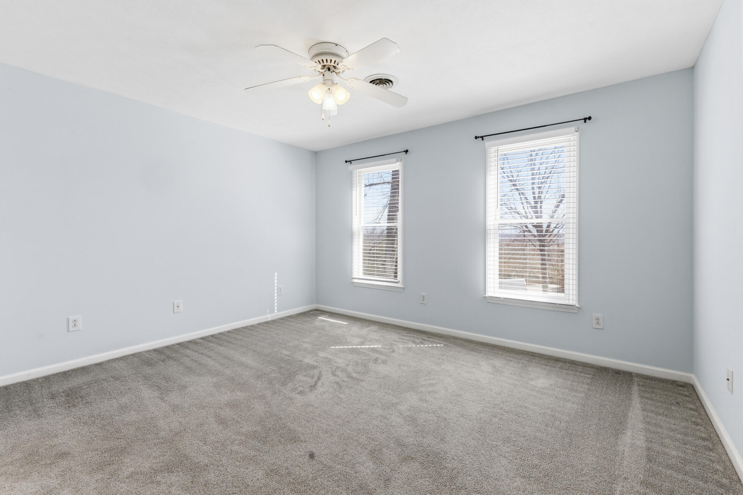 1054 Colonial Drive