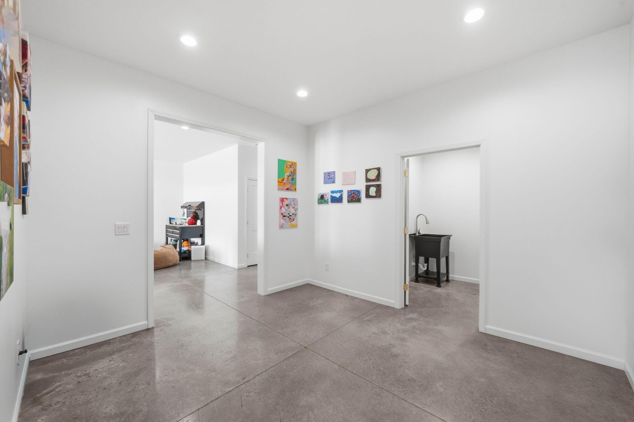 2126 Edgewater Sound