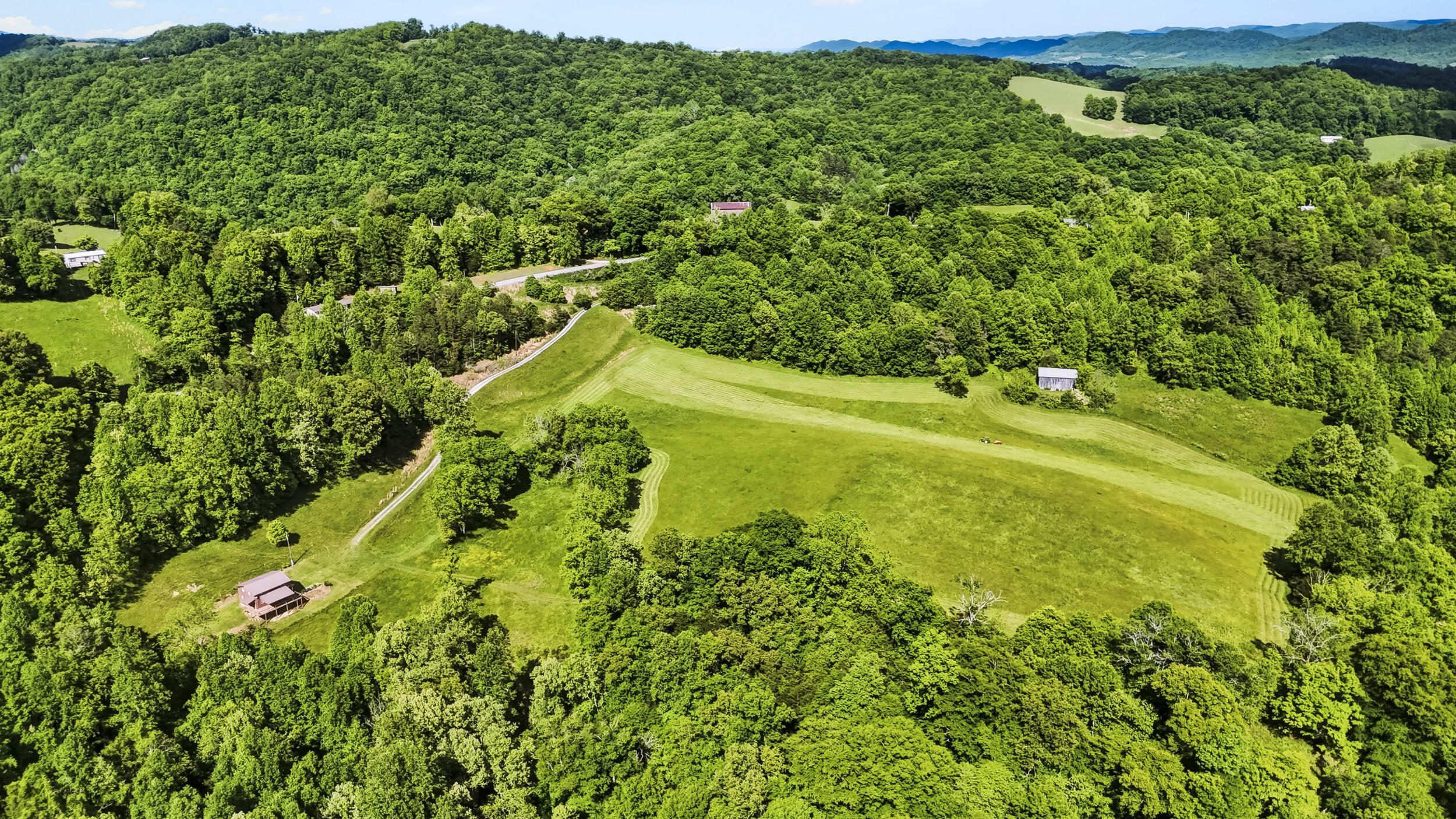 3609 Cave Springs Road