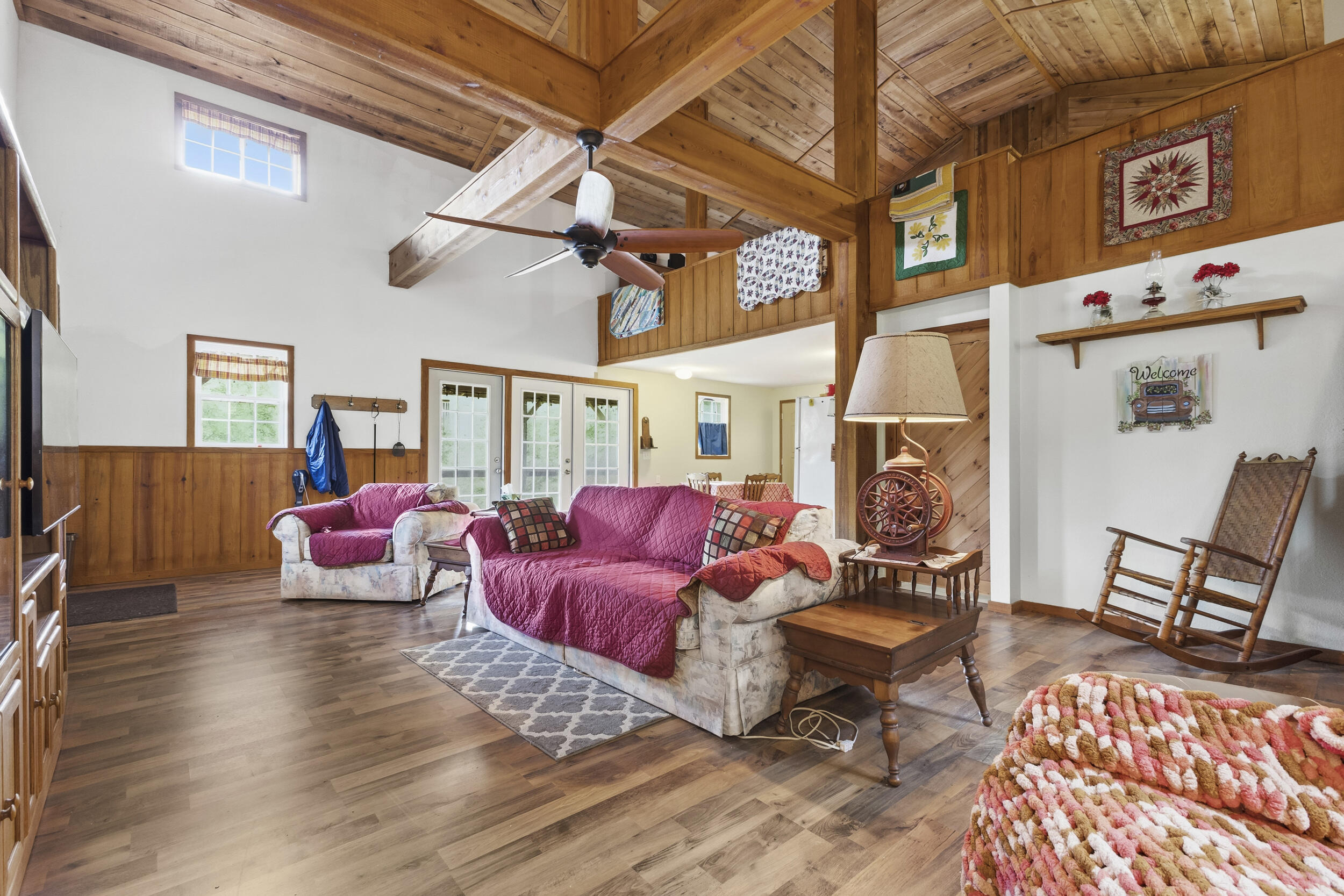 3609 Cave Springs Road