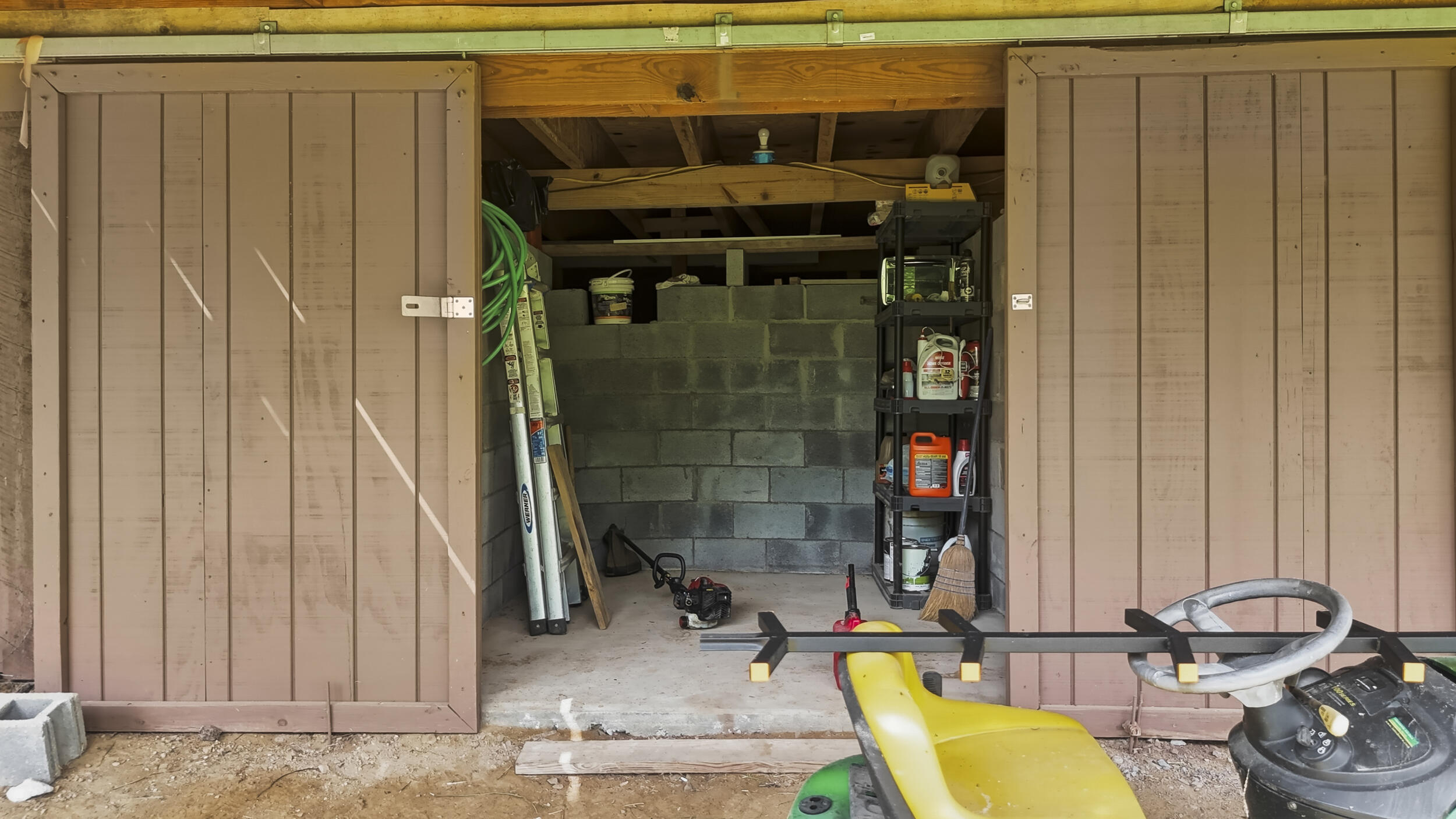3609 Cave Springs Road