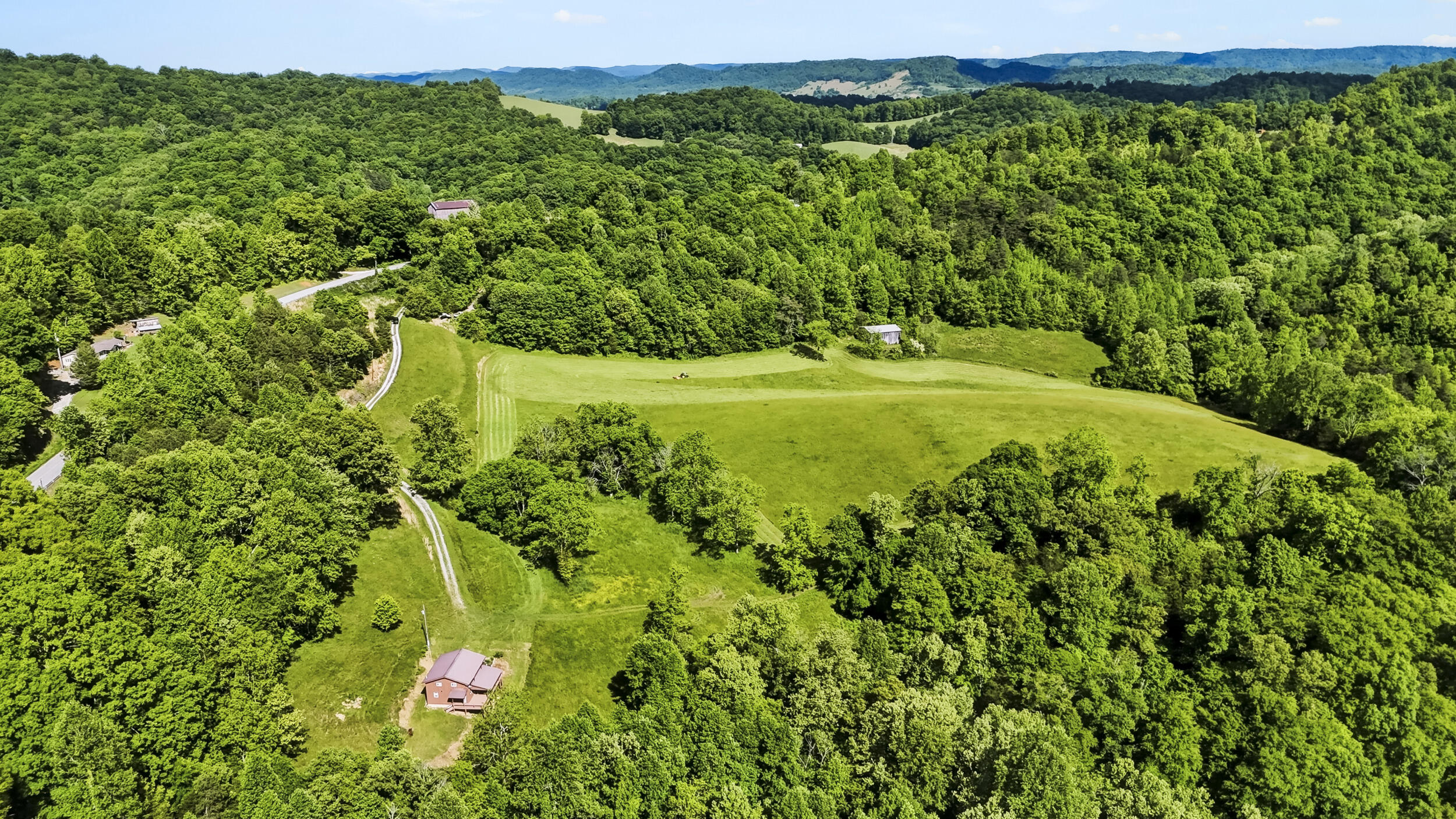 3609 Cave Springs Road