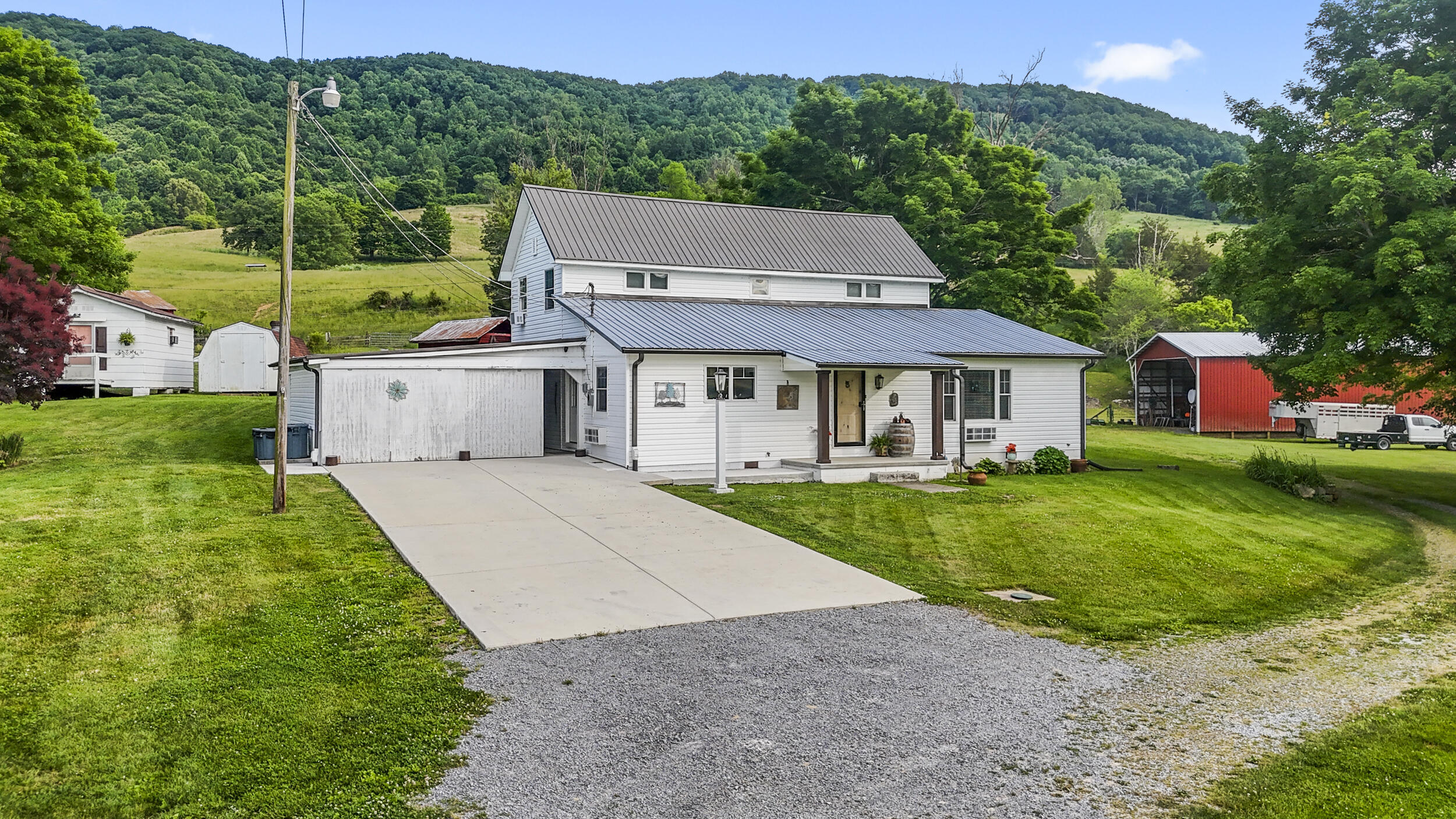 1305 Mulberry Gap Road
