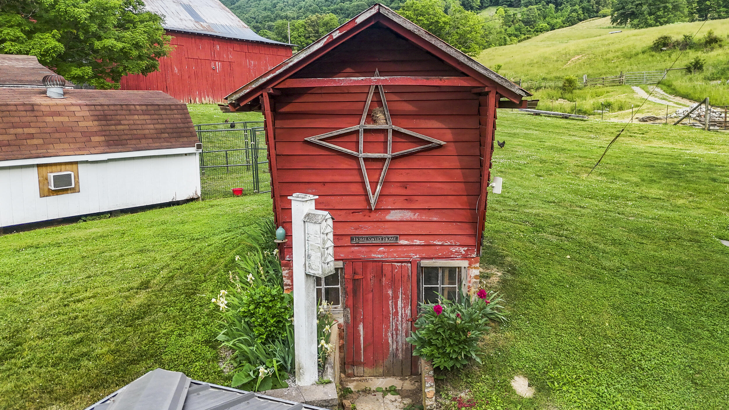 1305 Mulberry Gap Road