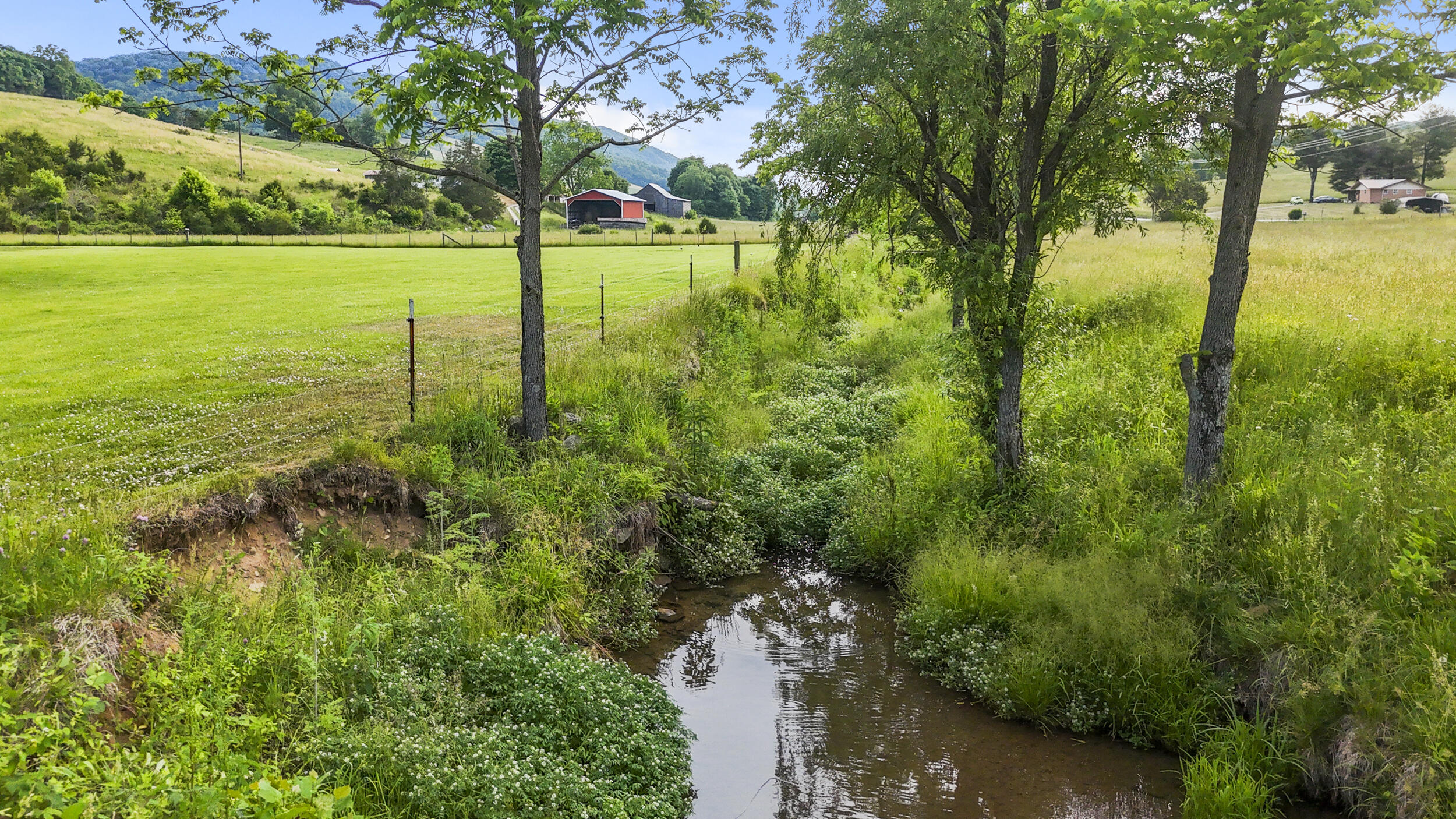 1305 Mulberry Gap Road
