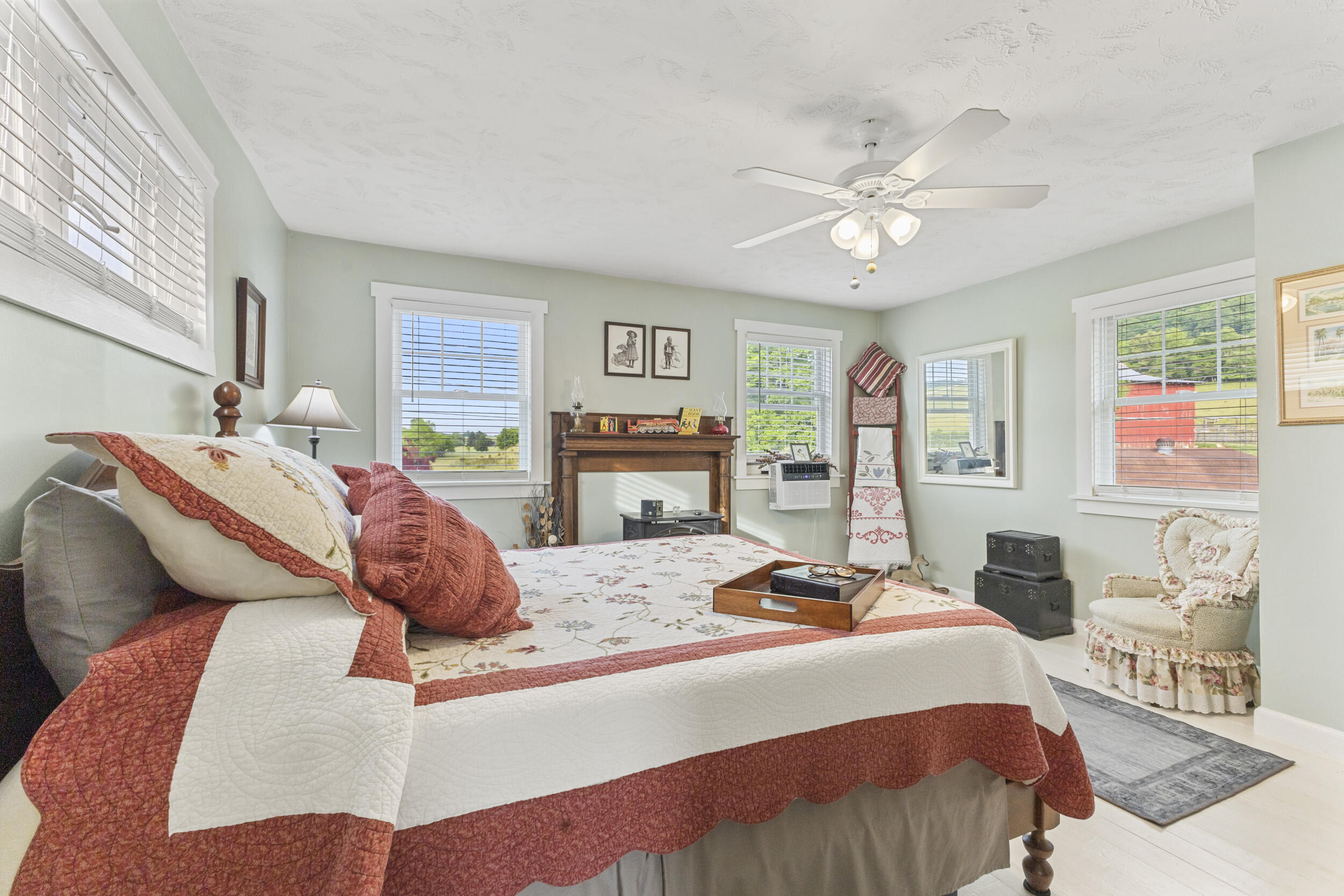 1305 Mulberry Gap Road