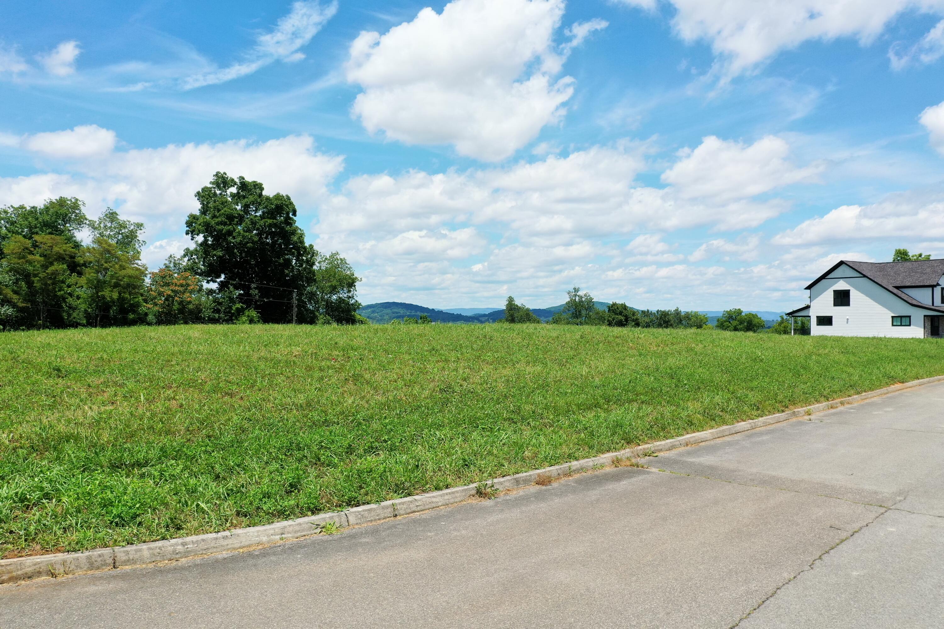 3485 Heath Cliff Road
