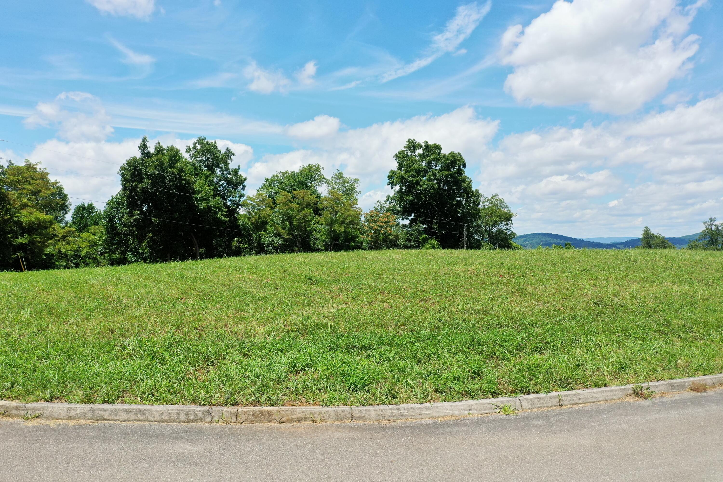 3485 Heath Cliff Road