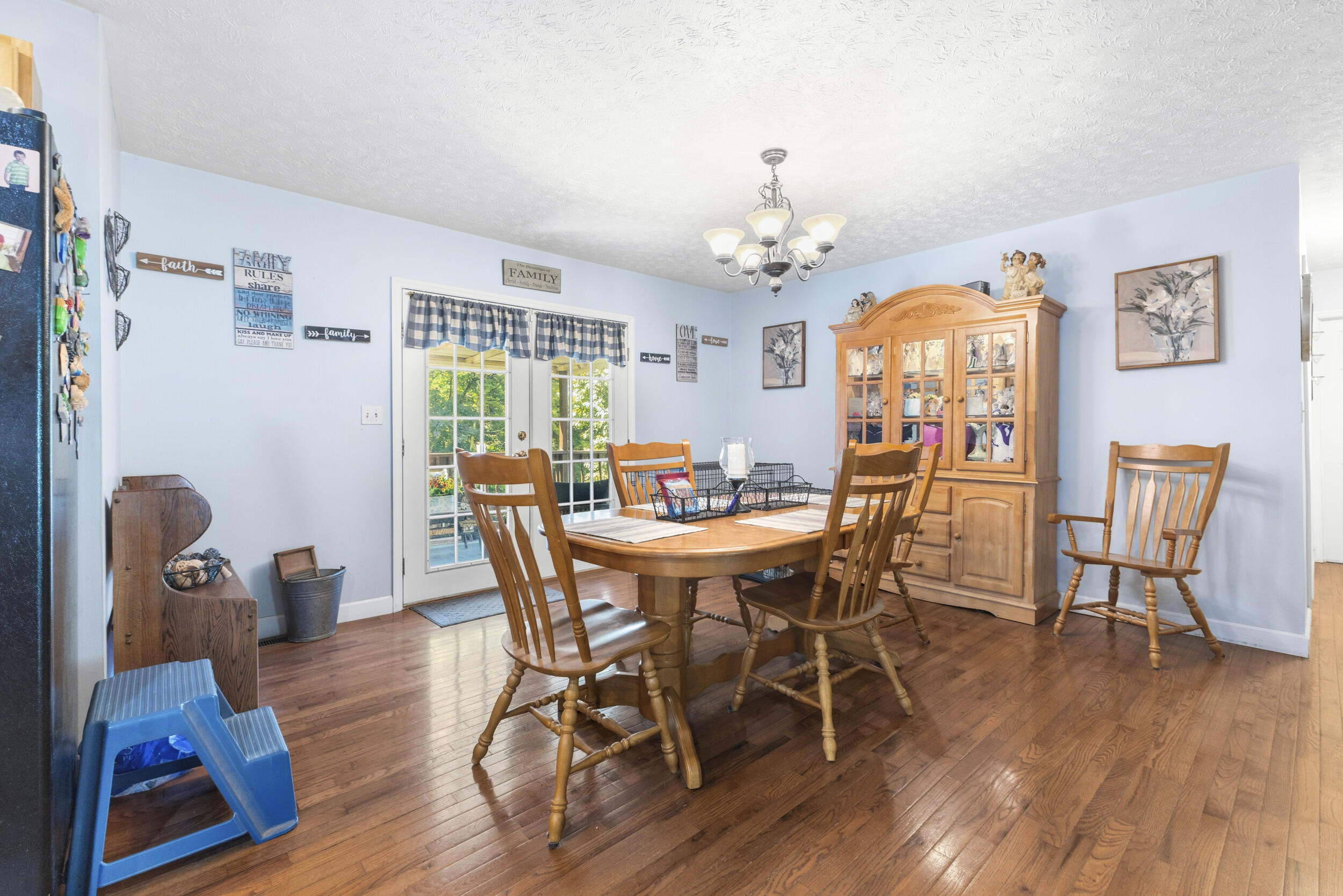 184 Roblee Road