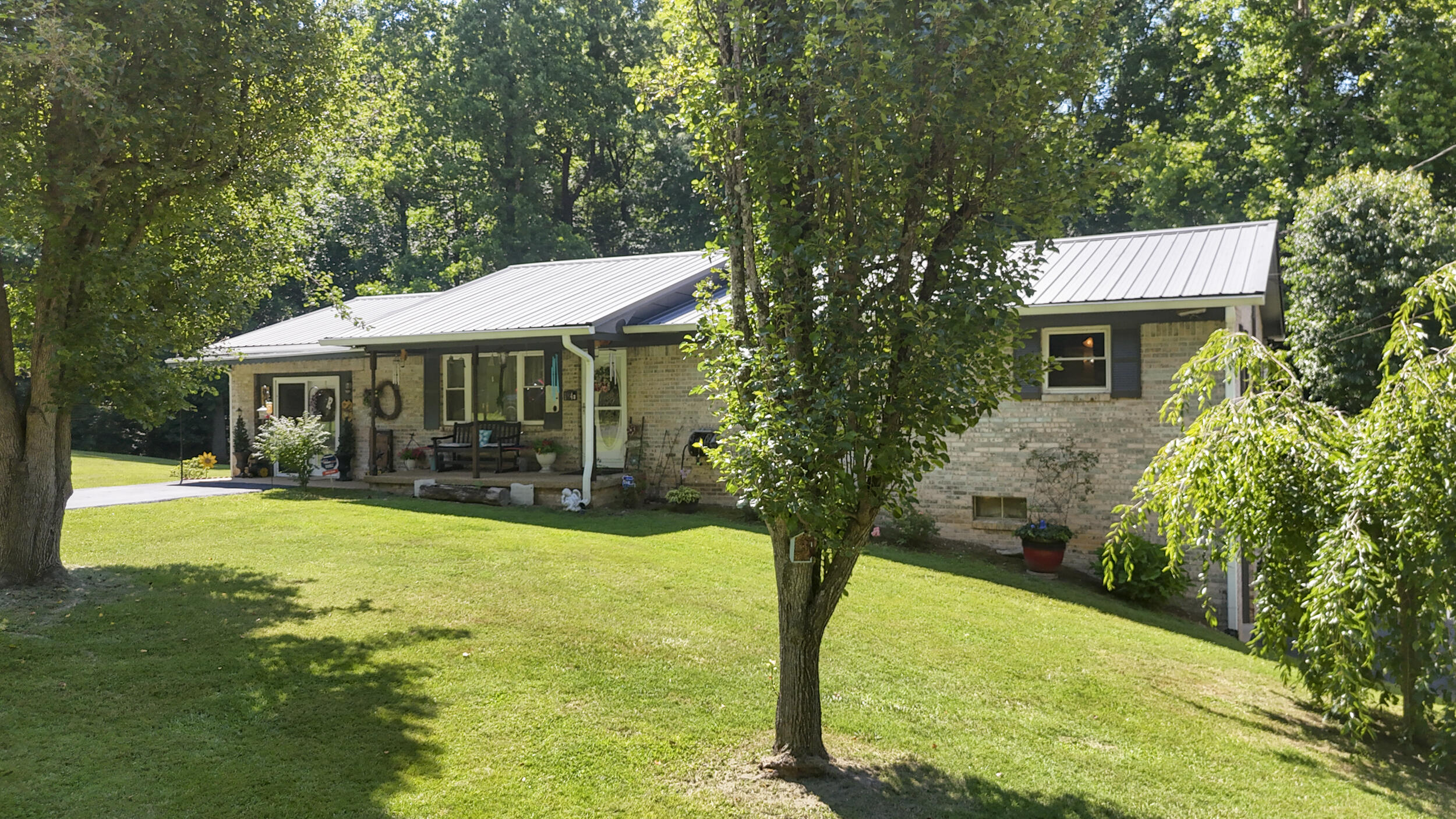 184 Roblee Road