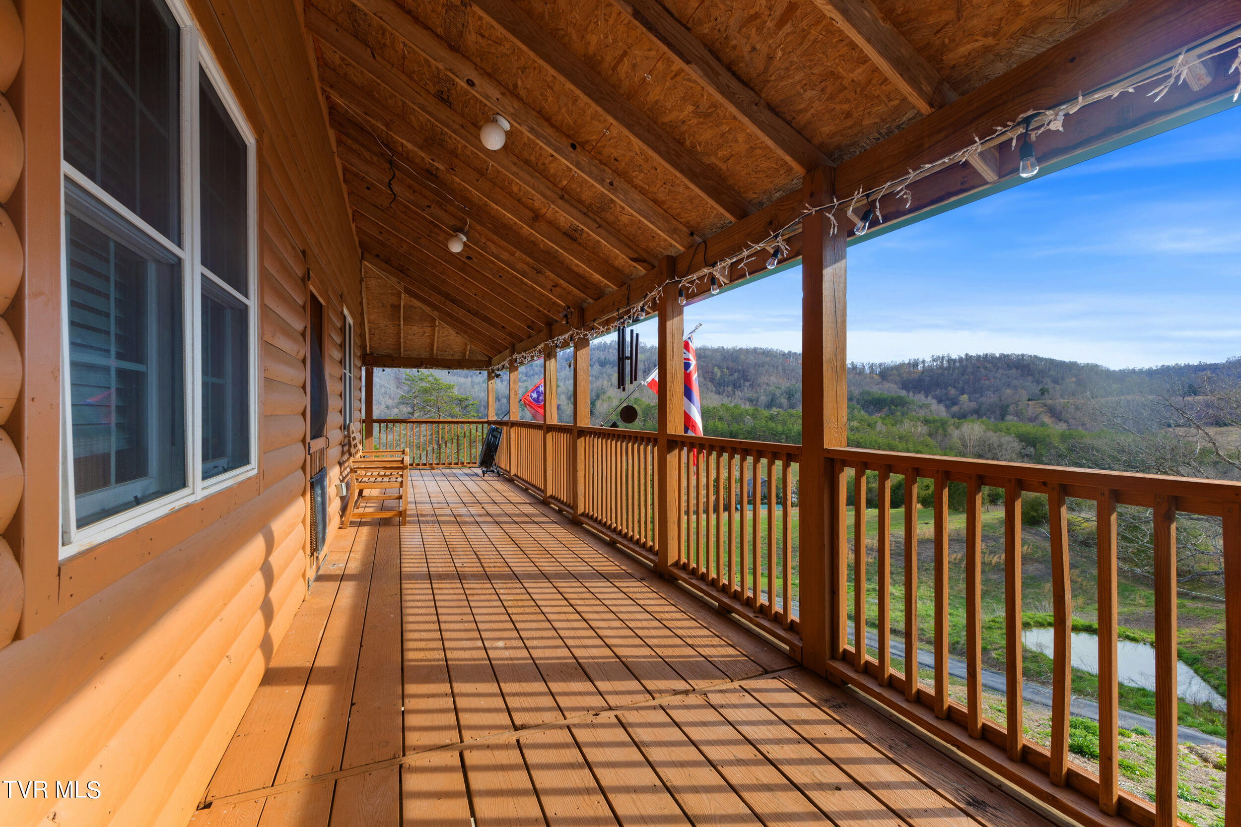6938 War Creek Road