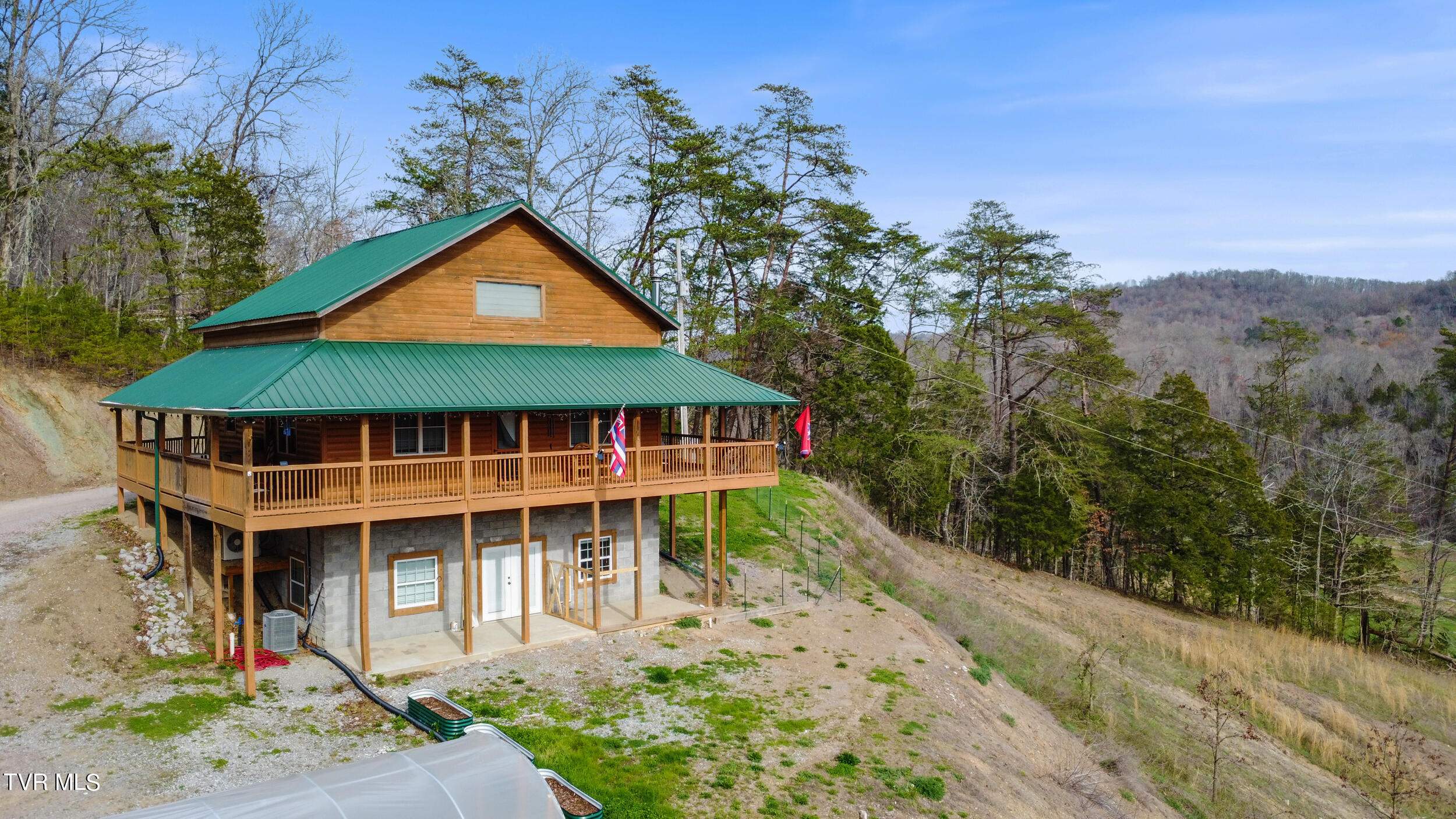6938 War Creek Road