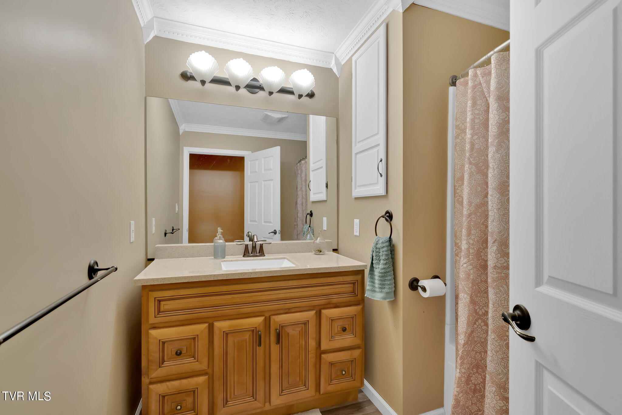 2623 Lakemont Circle