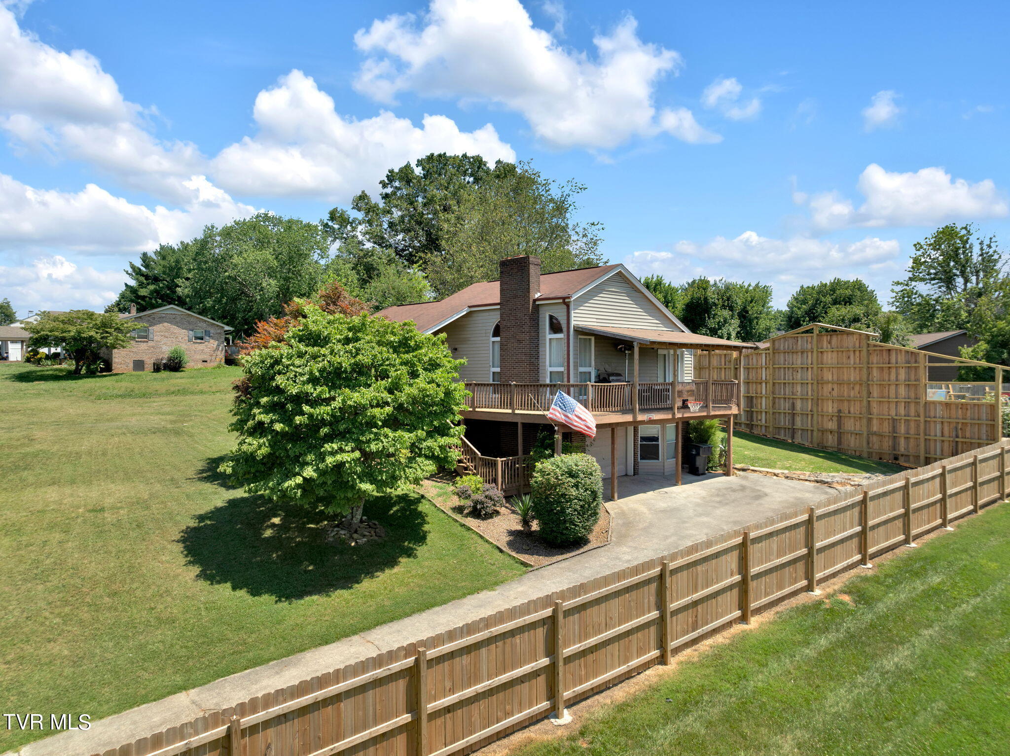 2623 Lakemont Circle