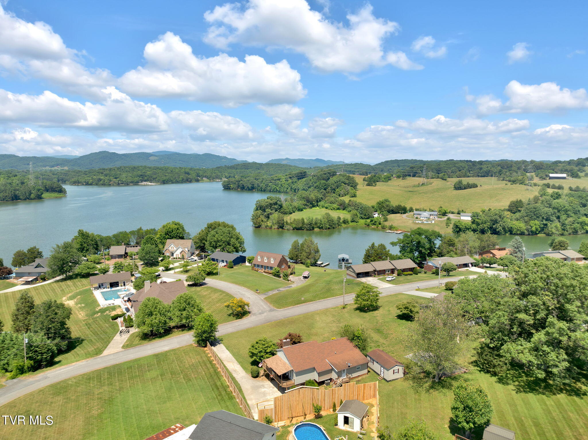 2623 Lakemont Circle
