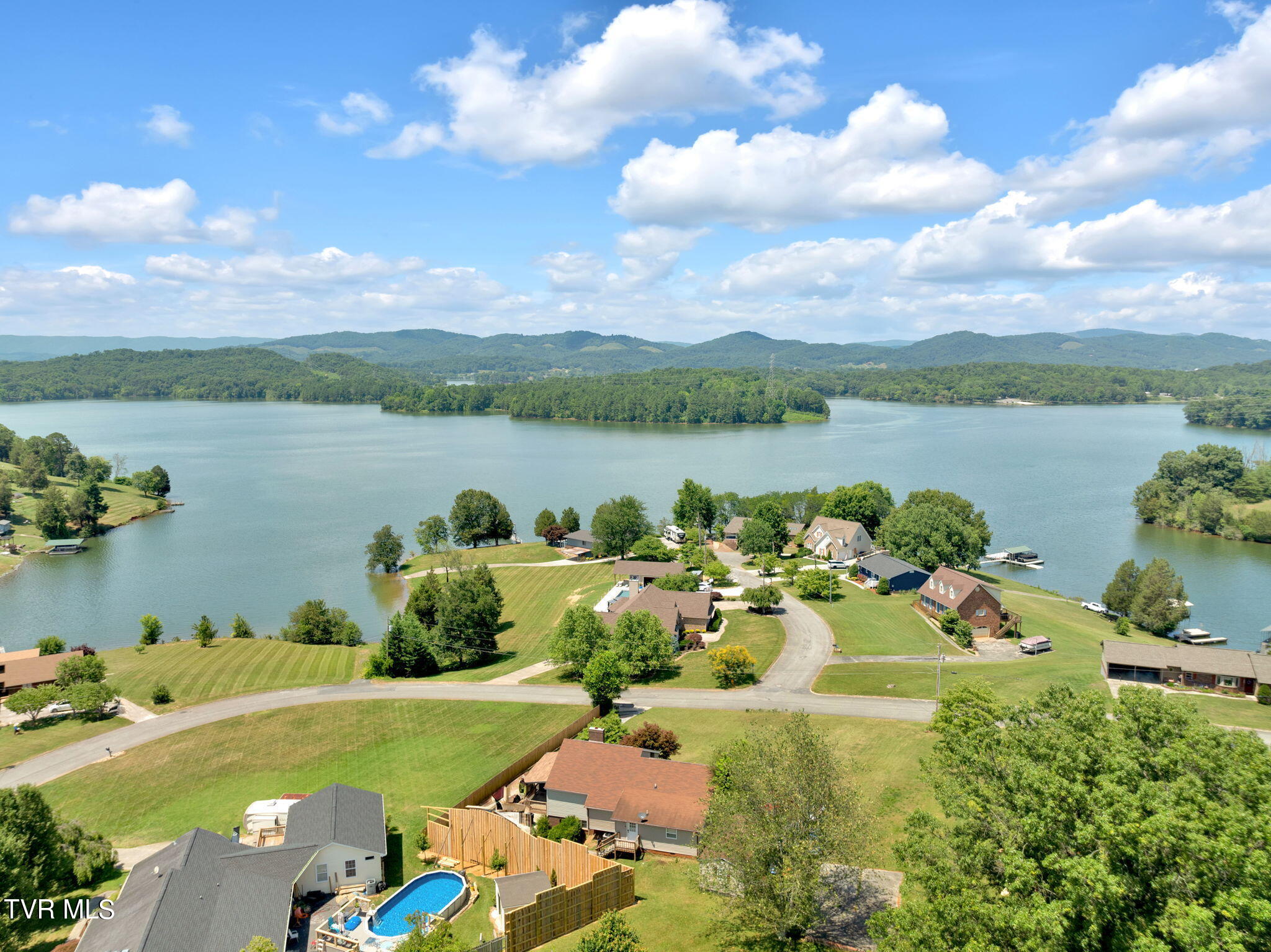 2623 Lakemont Circle