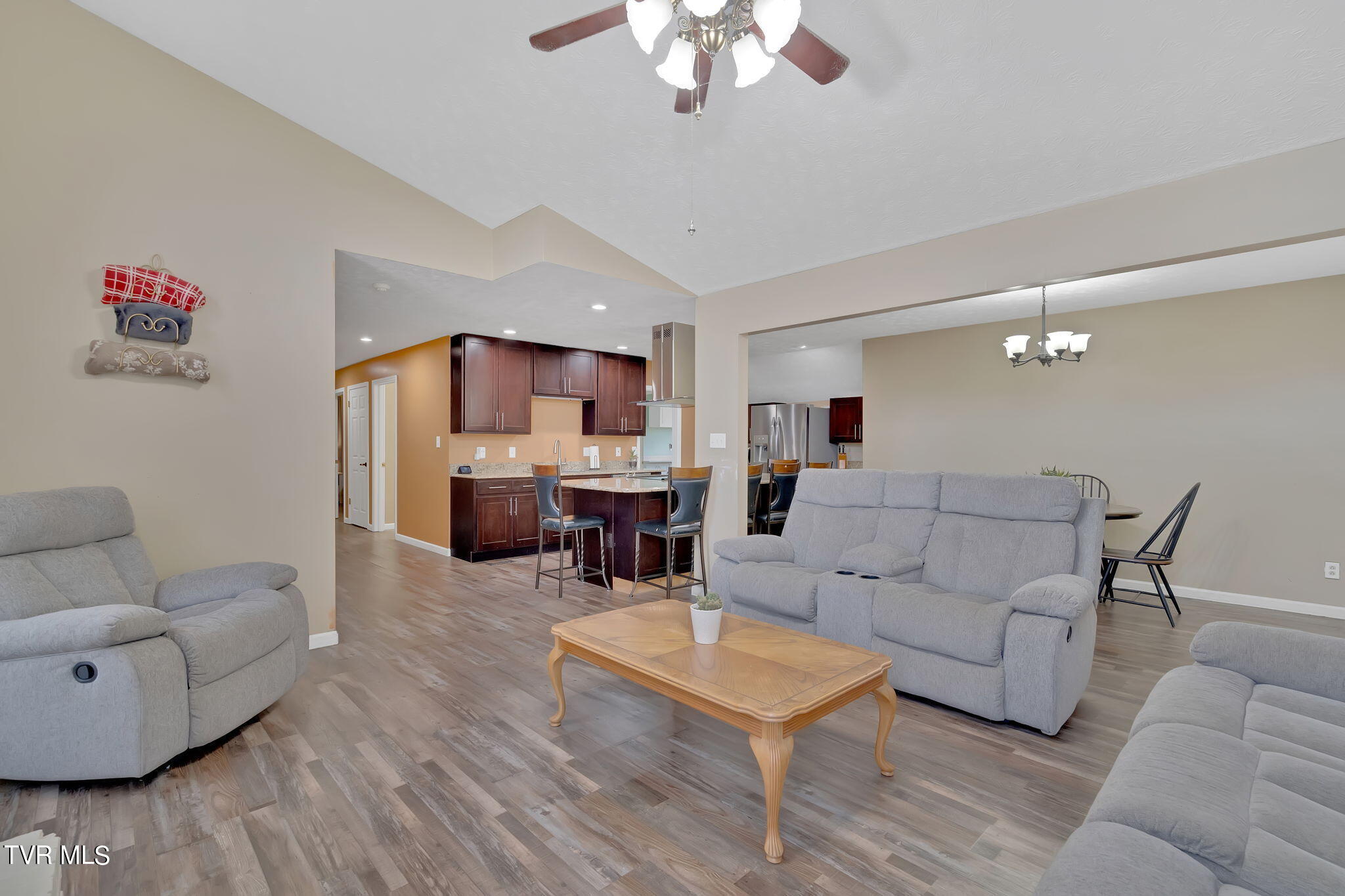 2623 Lakemont Circle