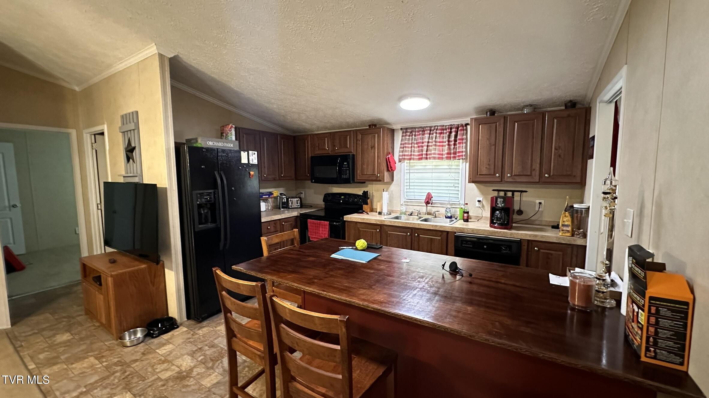 199 Midway Circle