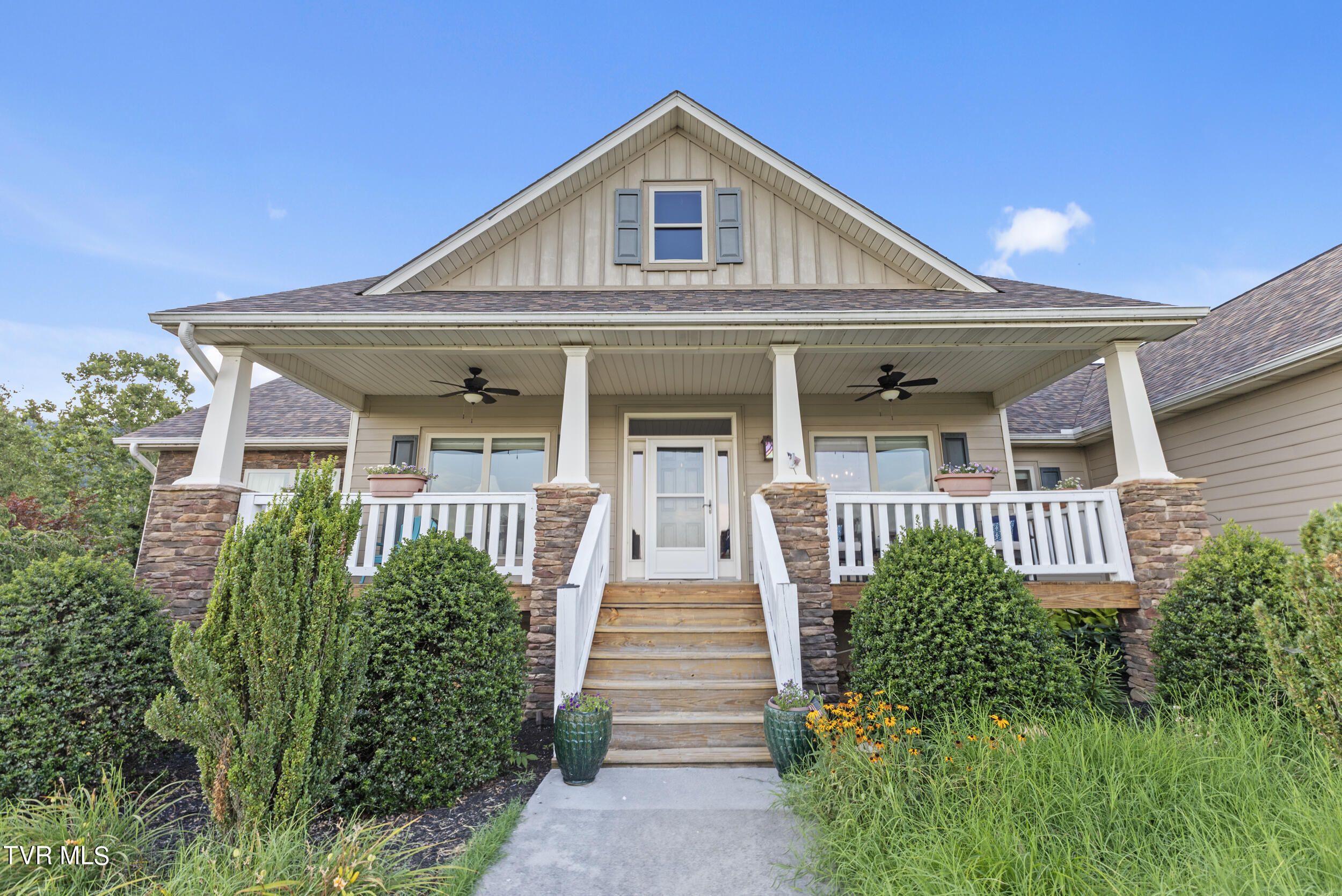 1109 Legacy Bay Drive