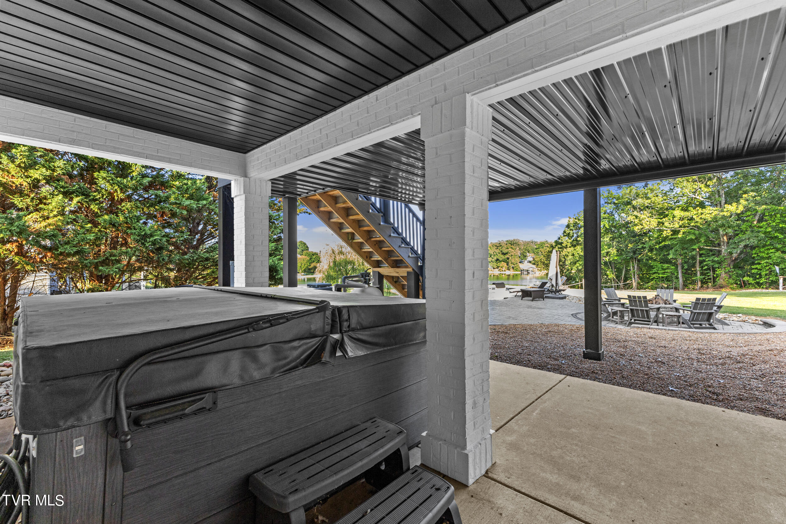 4818 Fowler Drive
