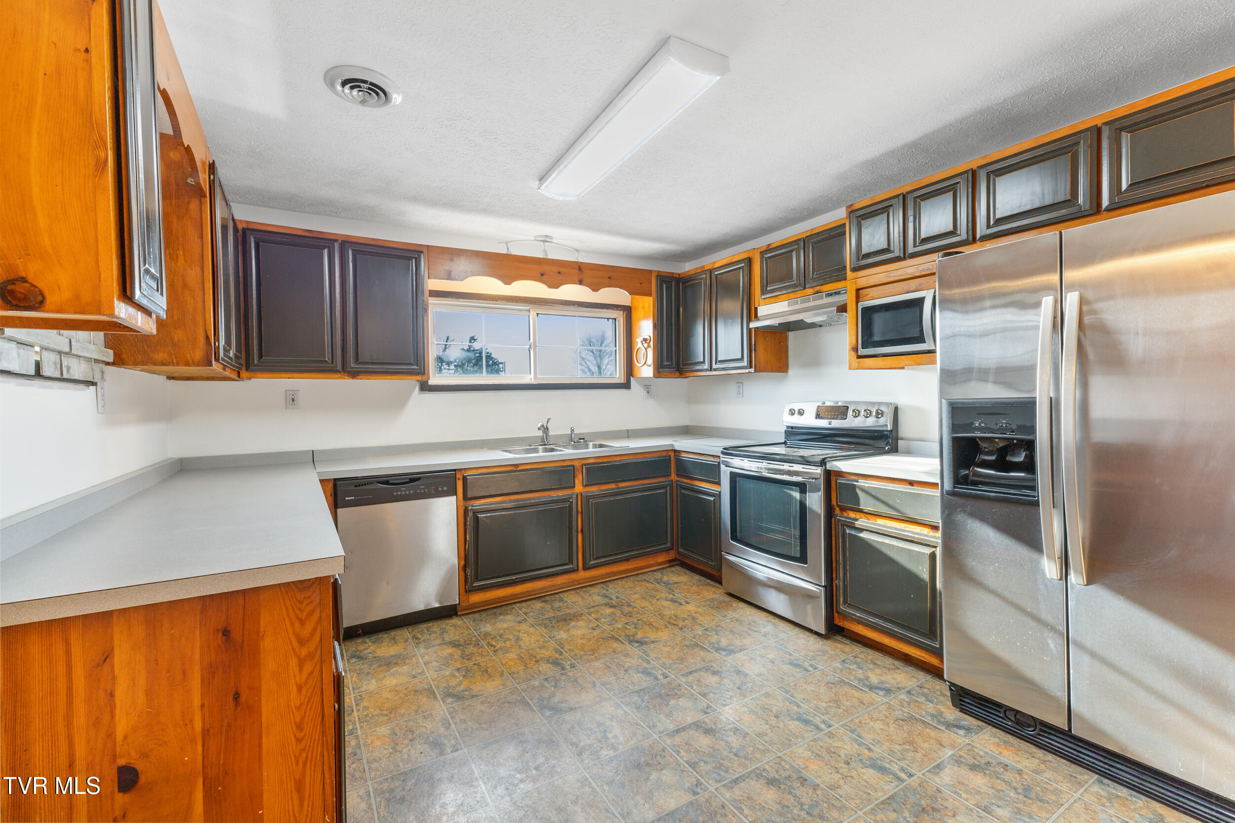 8138 East Andrew Johnson Highway
