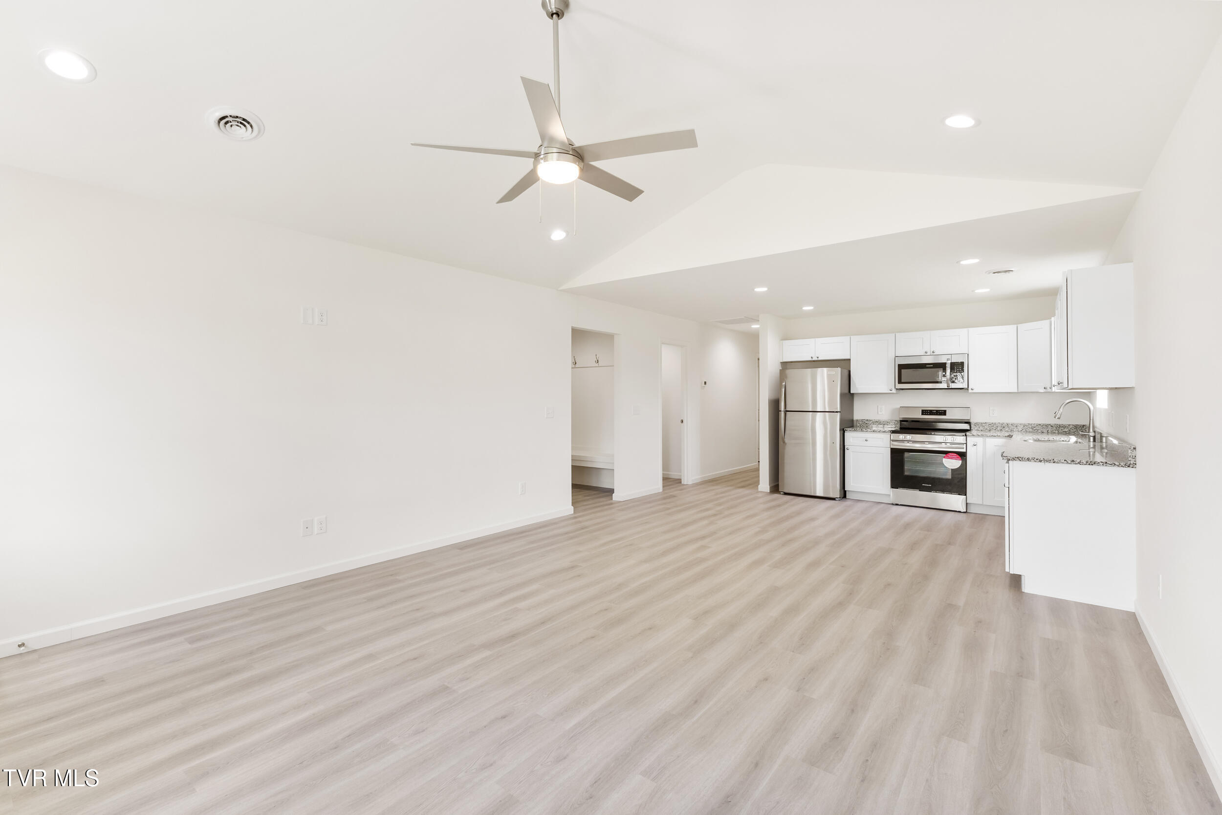 210 Baylor Avenue
