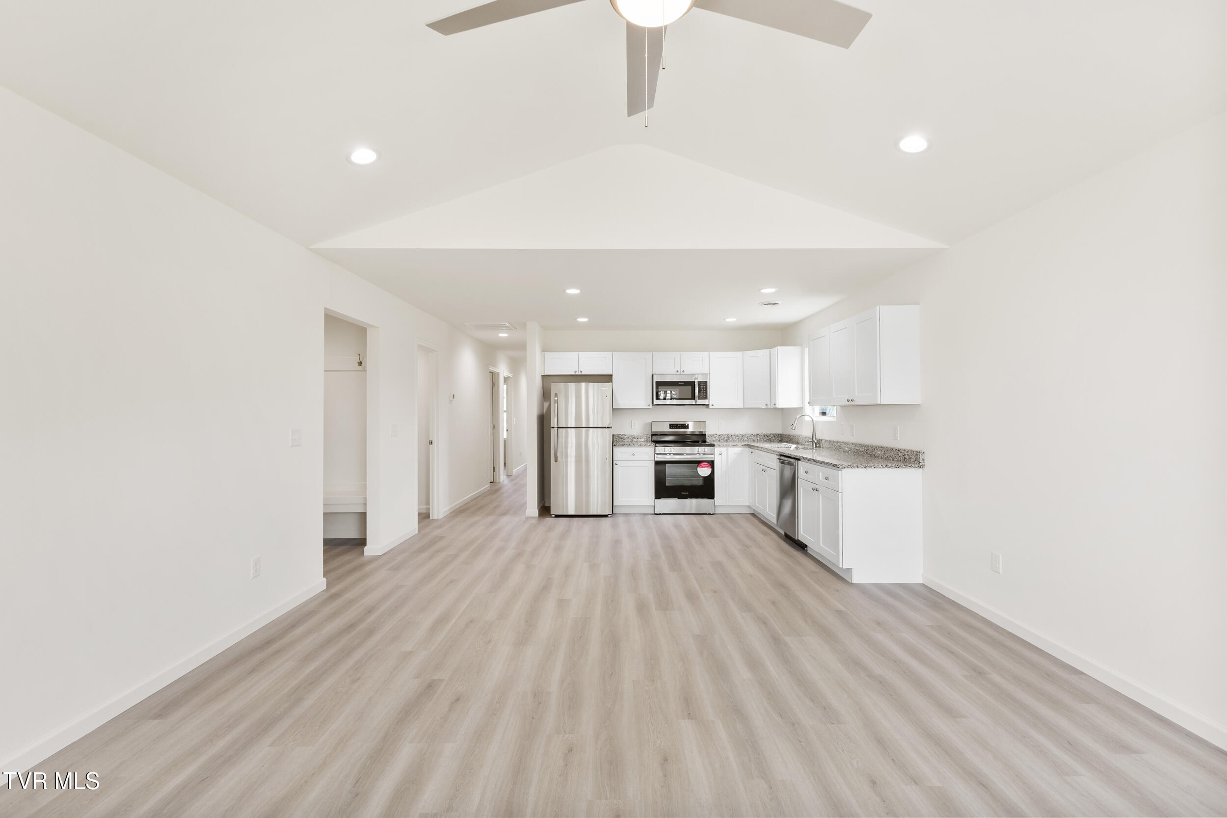 210 Baylor Avenue