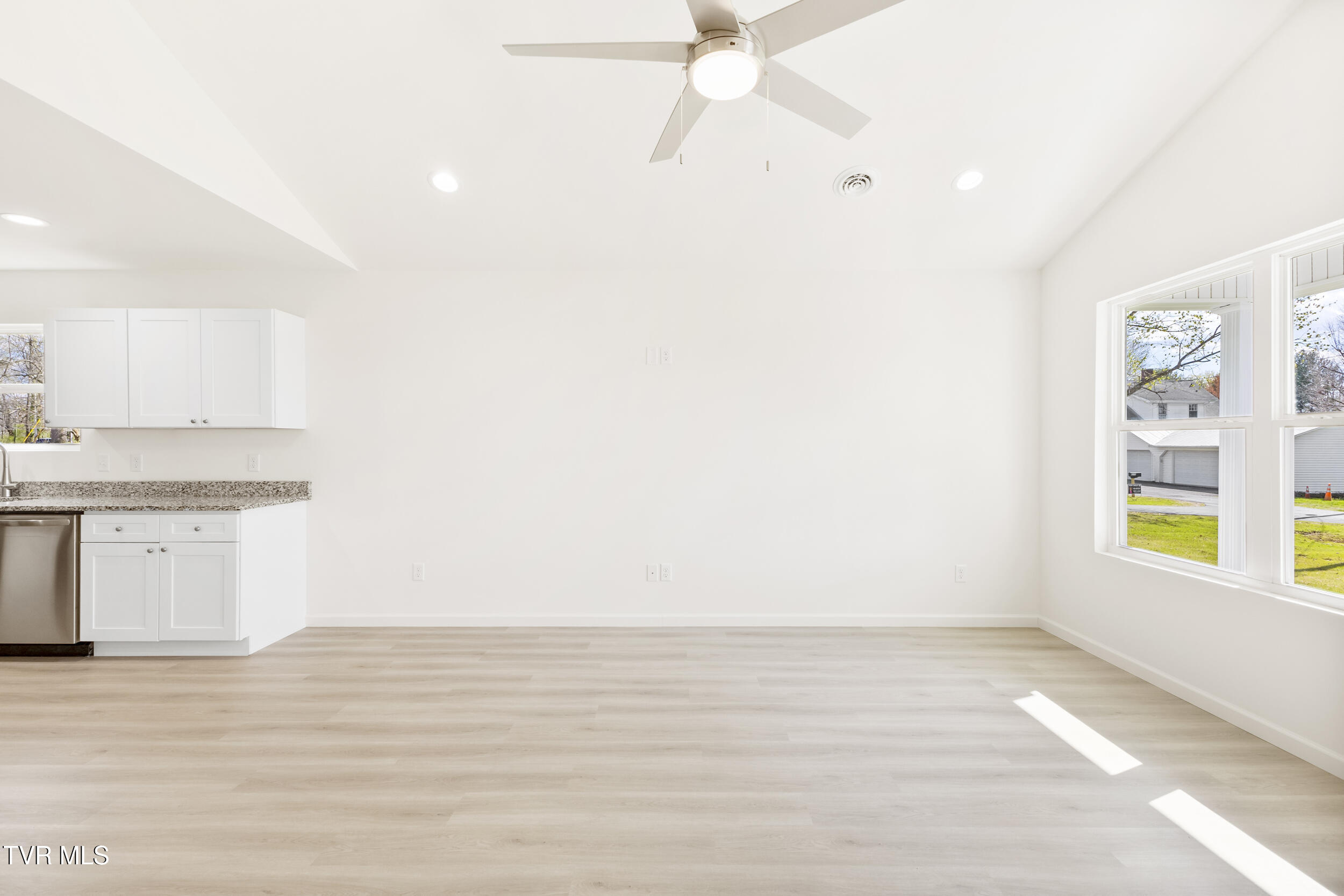 212 Baylor Avenue
