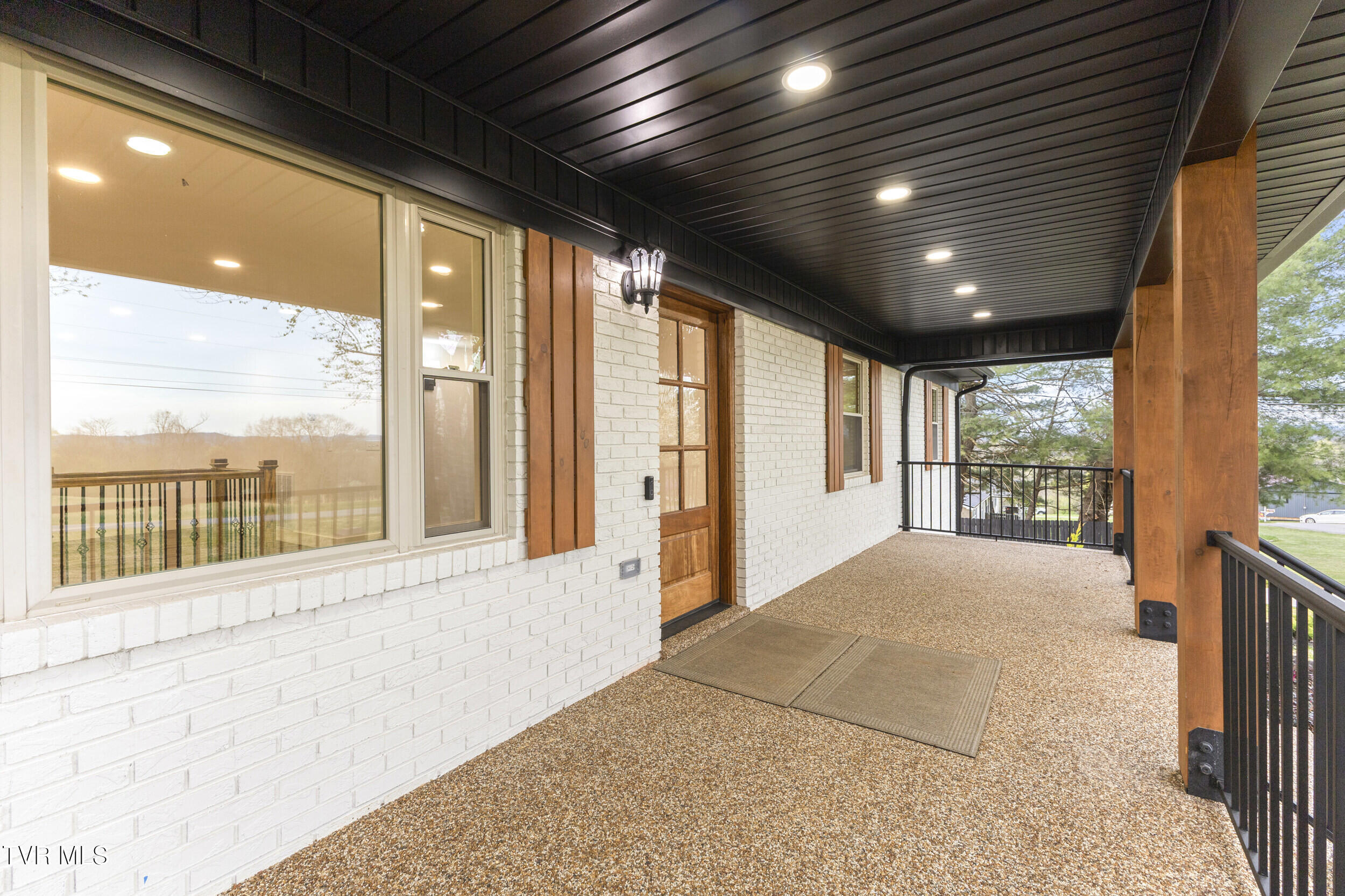 300 Victor Lane