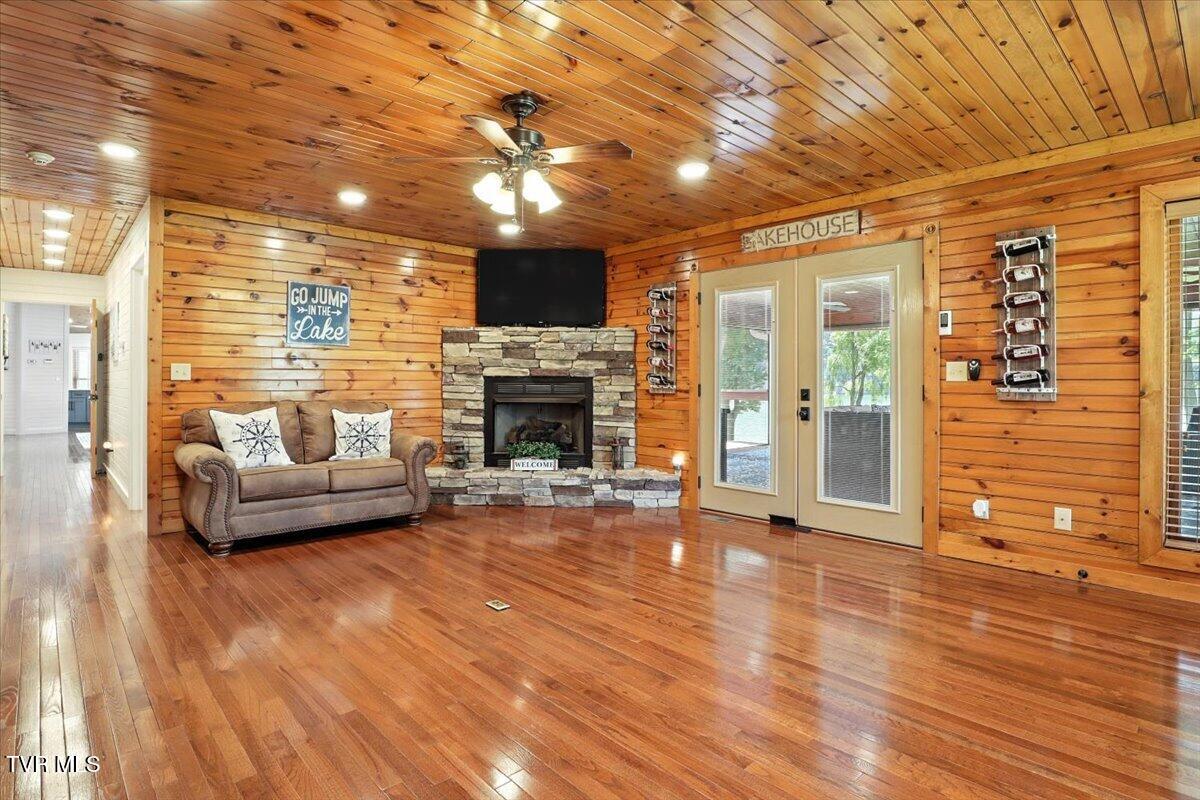 243 Walnut Bend Drive