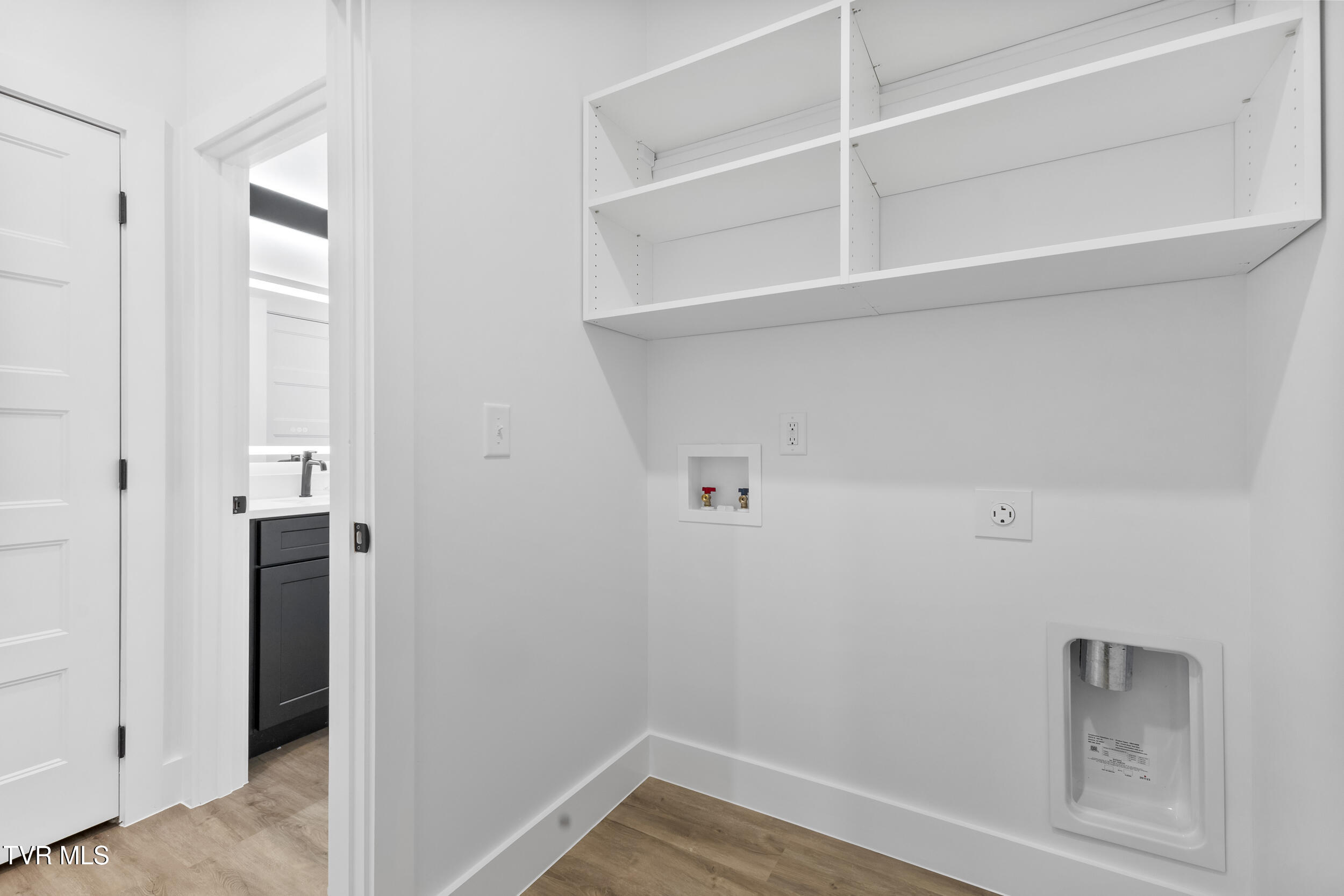 2336 Sydney Court