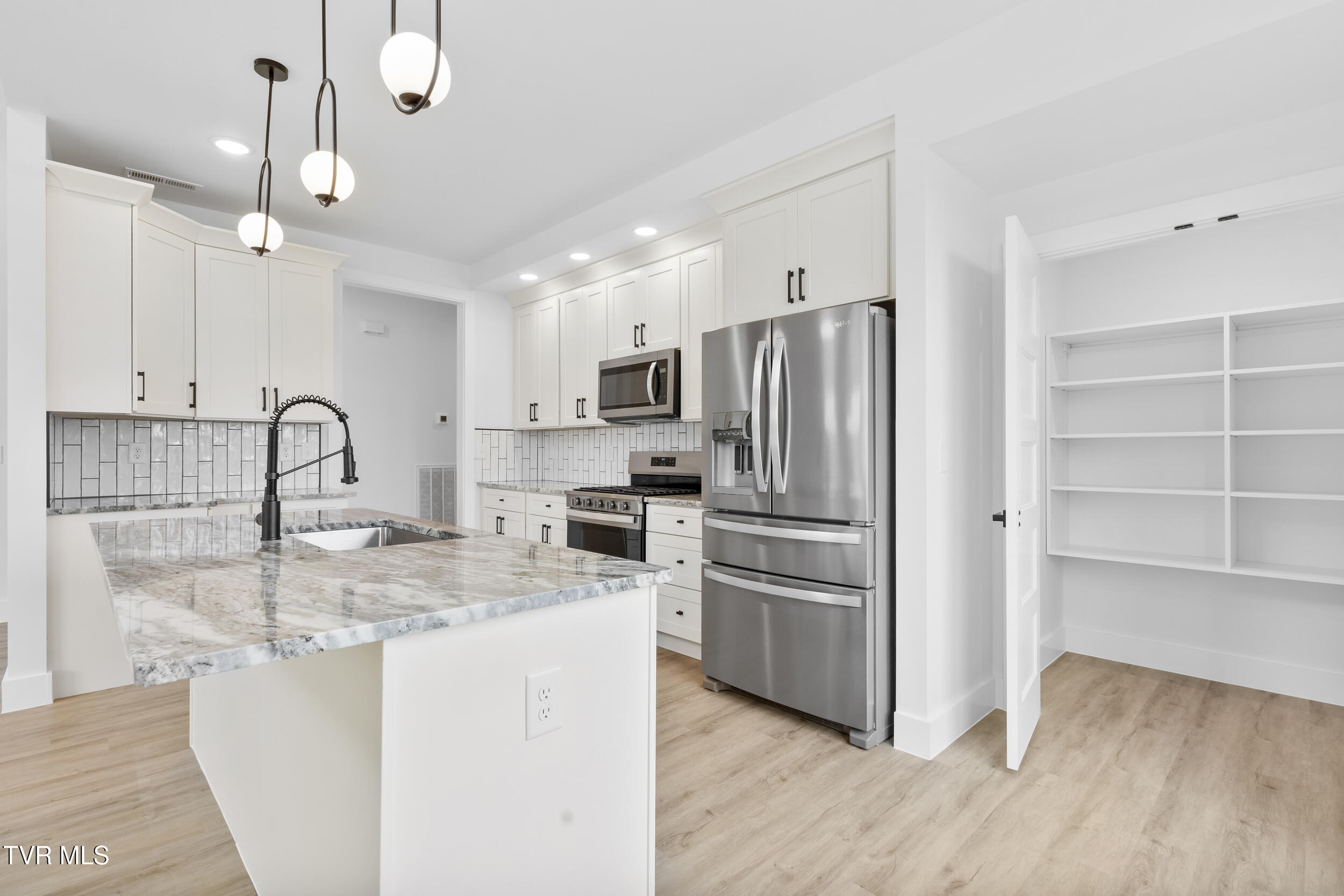 2336 Sydney Court