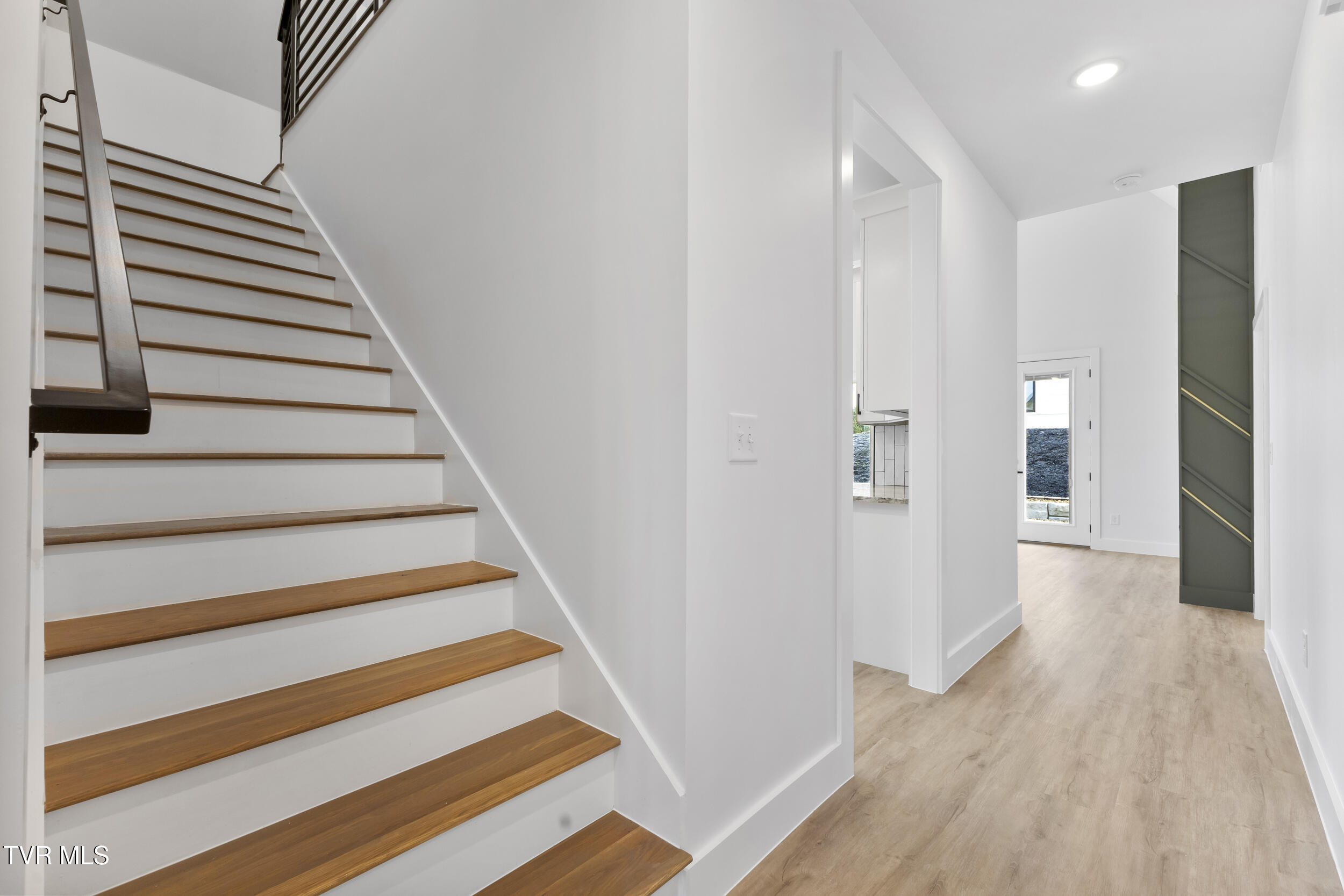 2336 Sydney Court