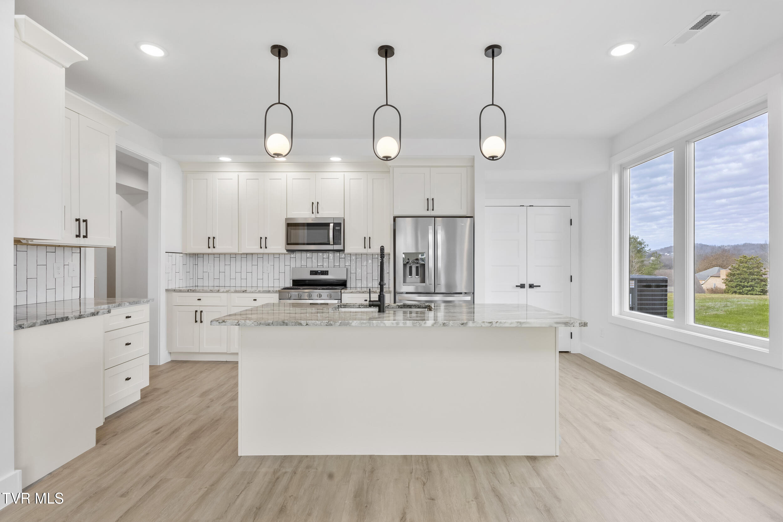 2336 Sydney Court