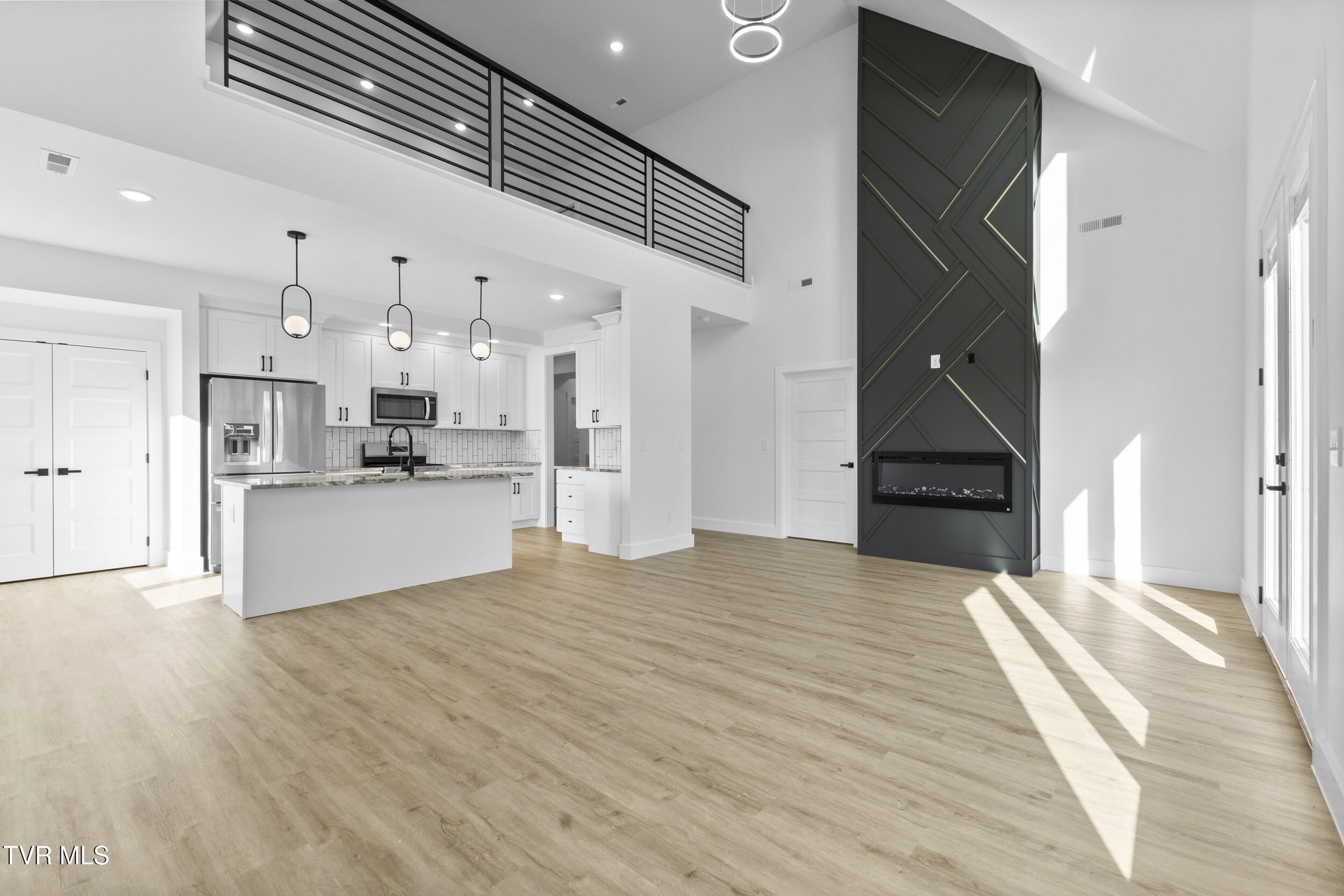 2332 Sydney Court