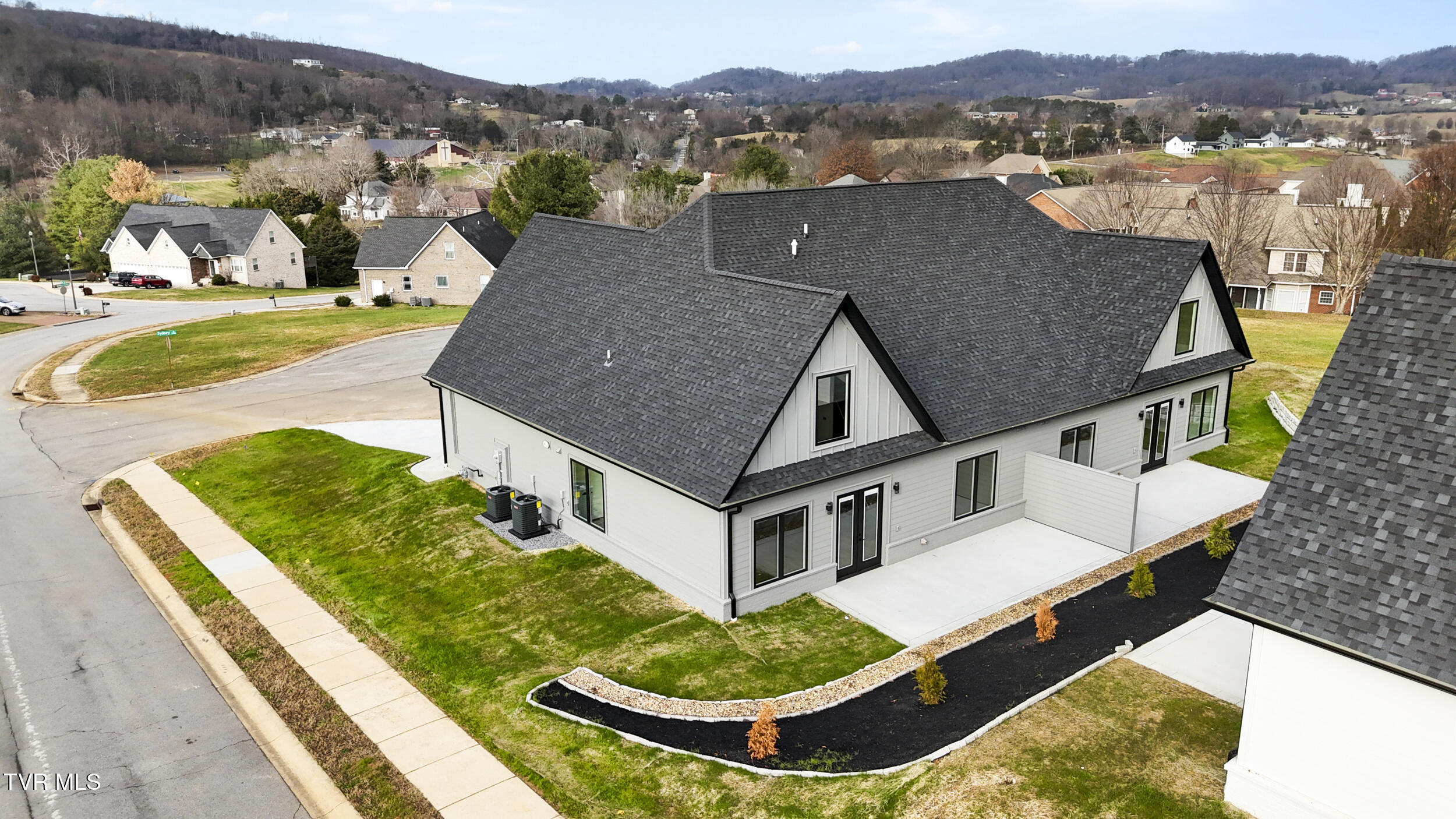 2332 Sydney Court