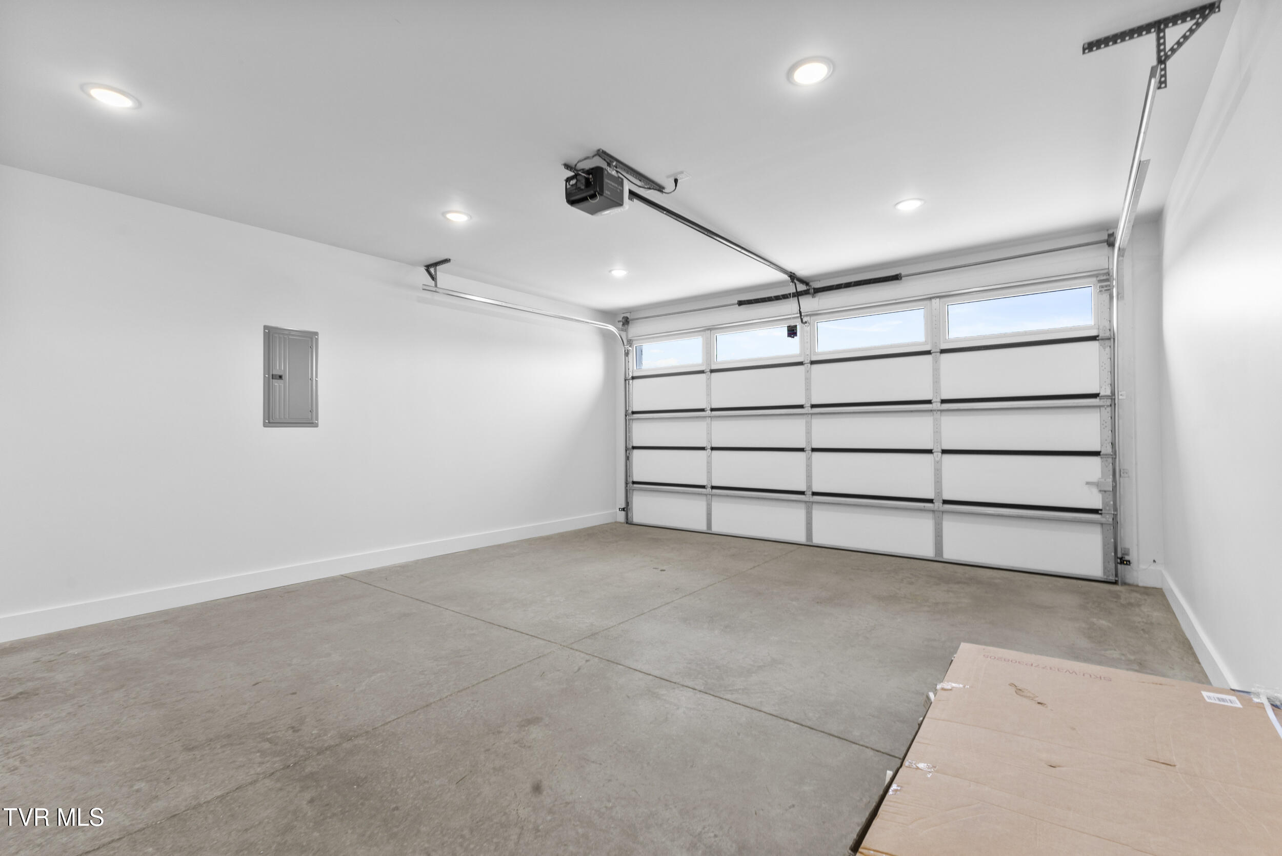 2332 Sydney Court